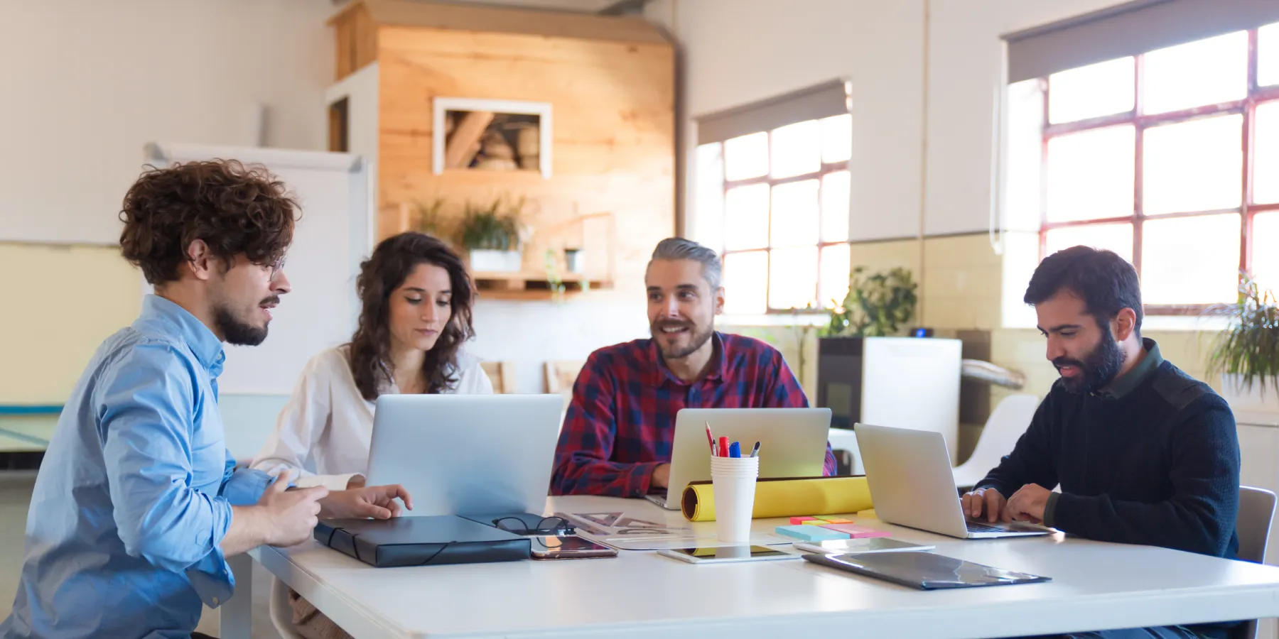 Build Peer Learning Networks That Eliminate L&D Bottlenecks