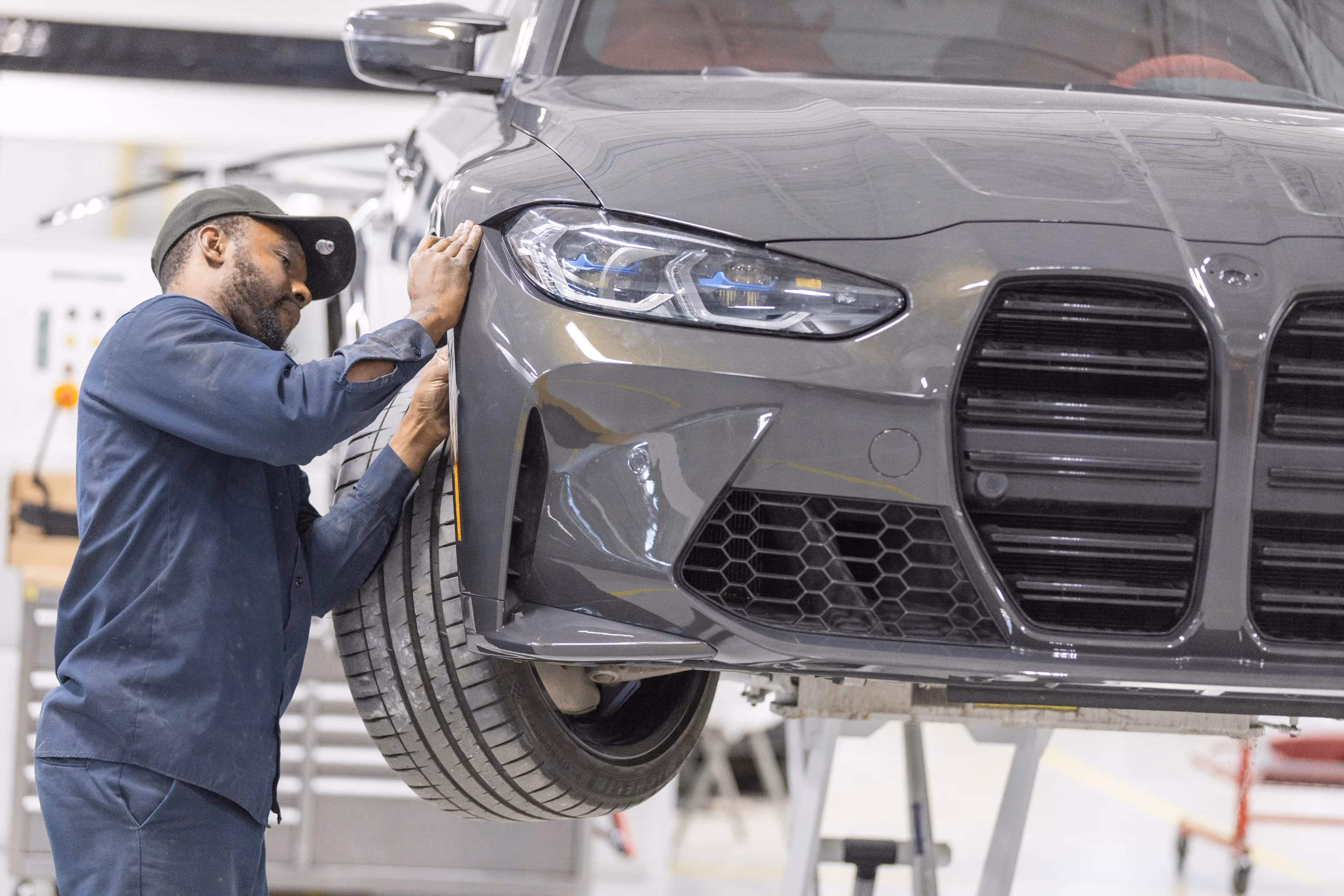 BMW Bodywork & Painting - CSN 427 Auto Collision