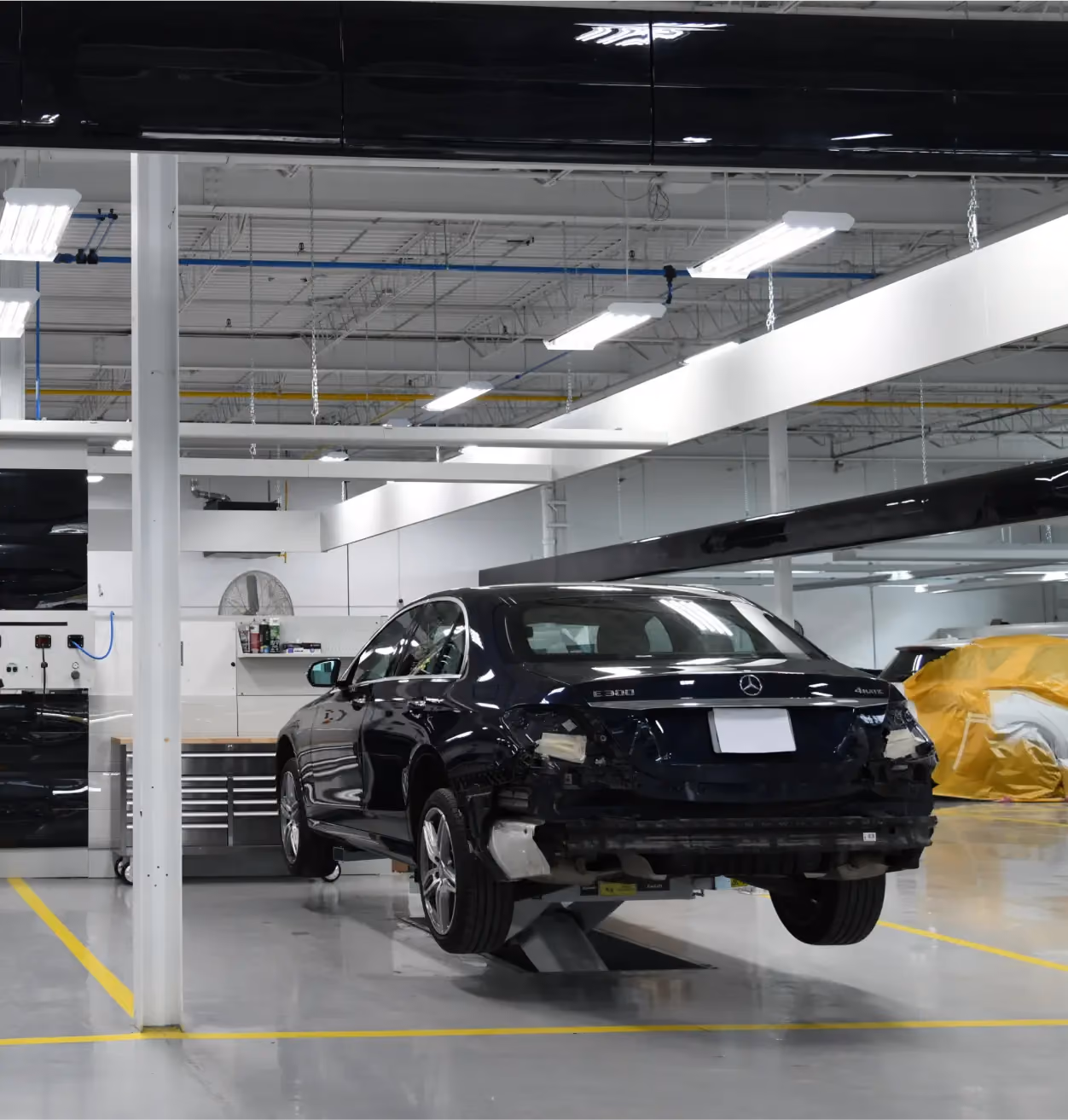 Mercedes-benz Windshield & Glass Repairs - CSN 427 Auto Collision