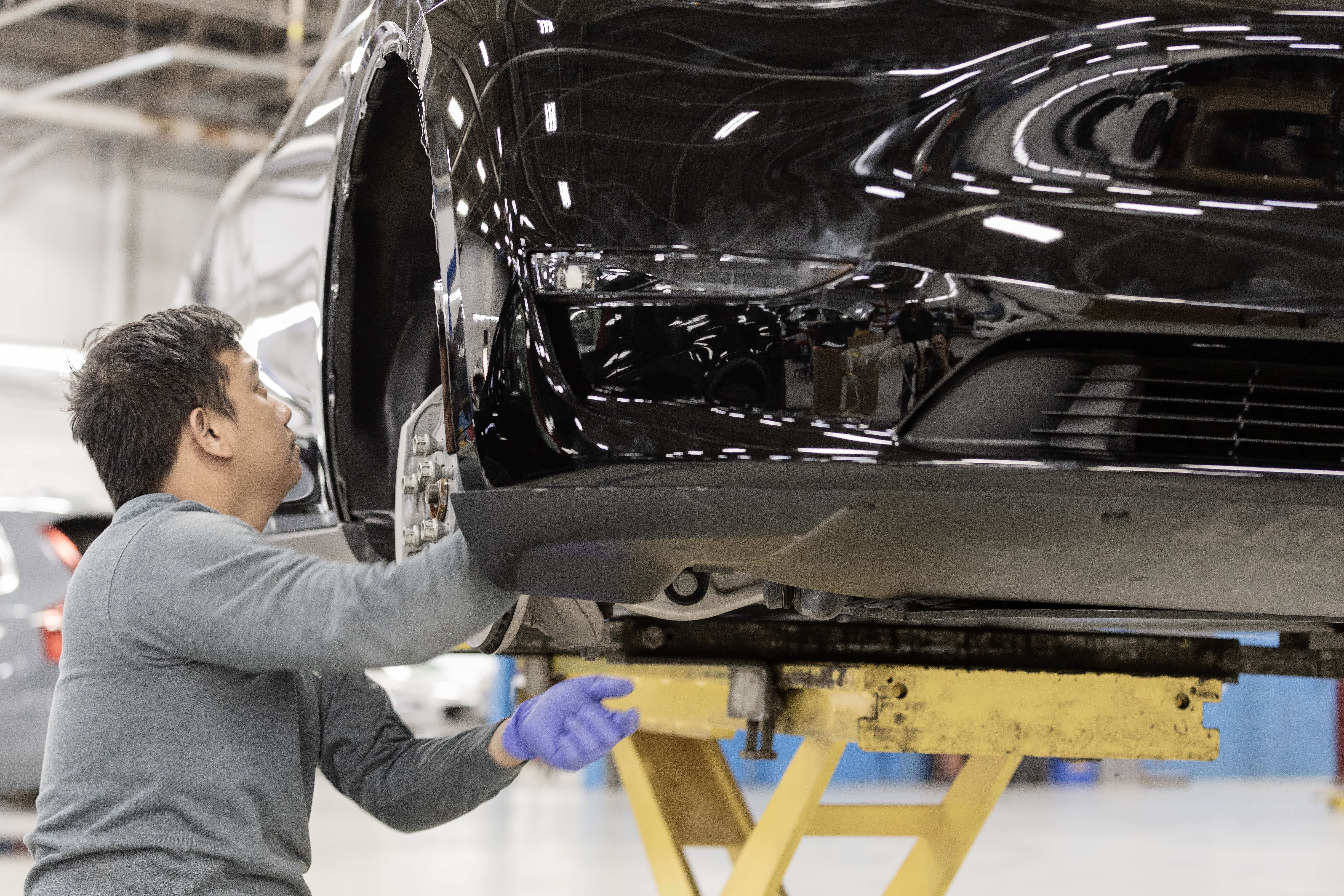 Mercedes-Benz Paintless Dent Removal - CSN 427 Auto Collision