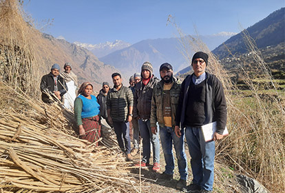 Hemp Foundation farmers in Uttarakhand at the foot of the Himalayas