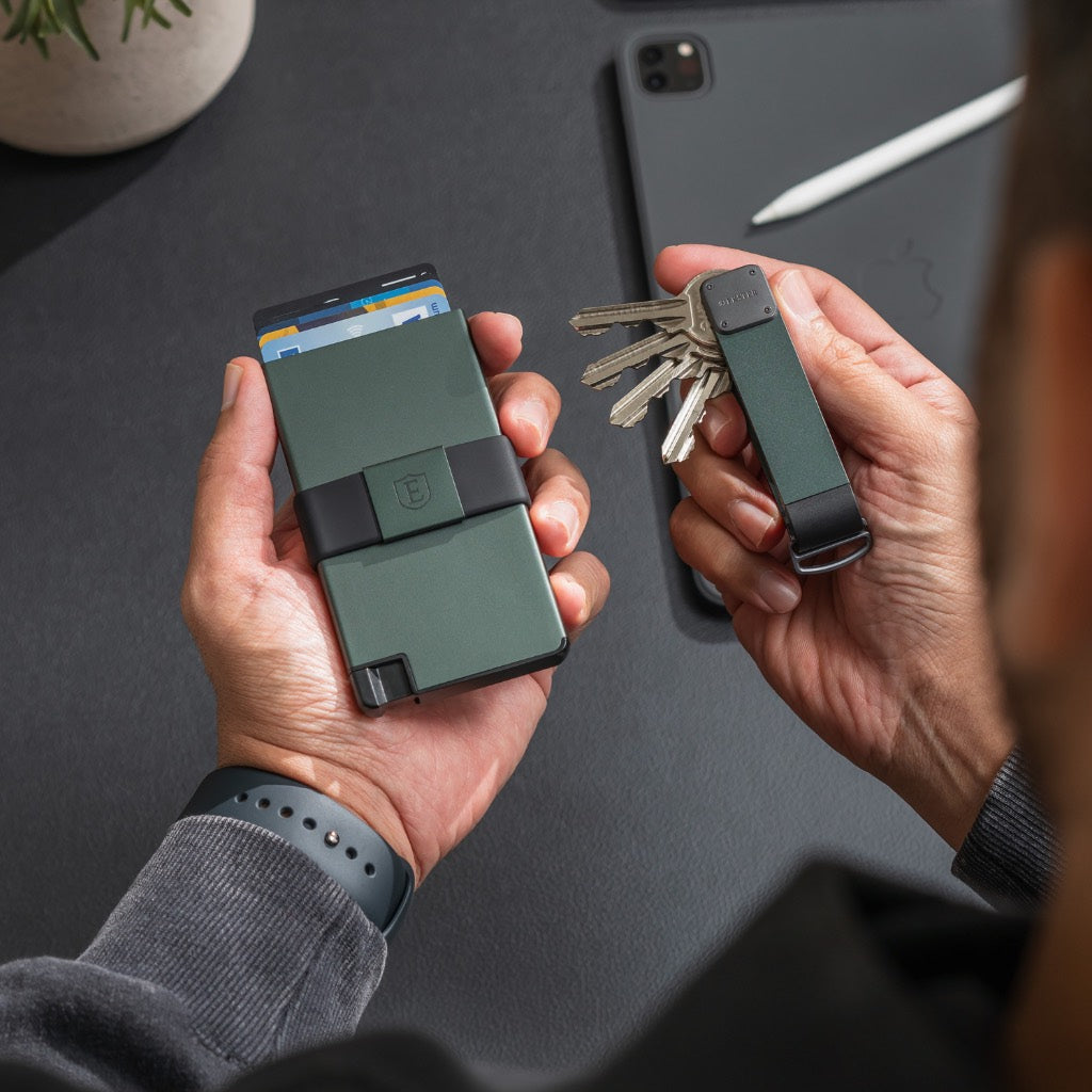 Use This Gift Card To Buy Slim Smart Wallets | Ekster®