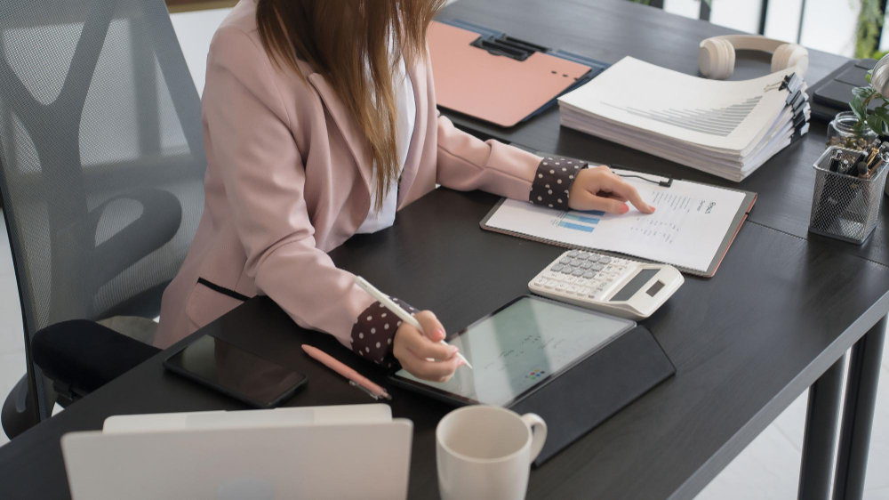 How to Calculate Fringe Benefits and Protect Your Profit Margins