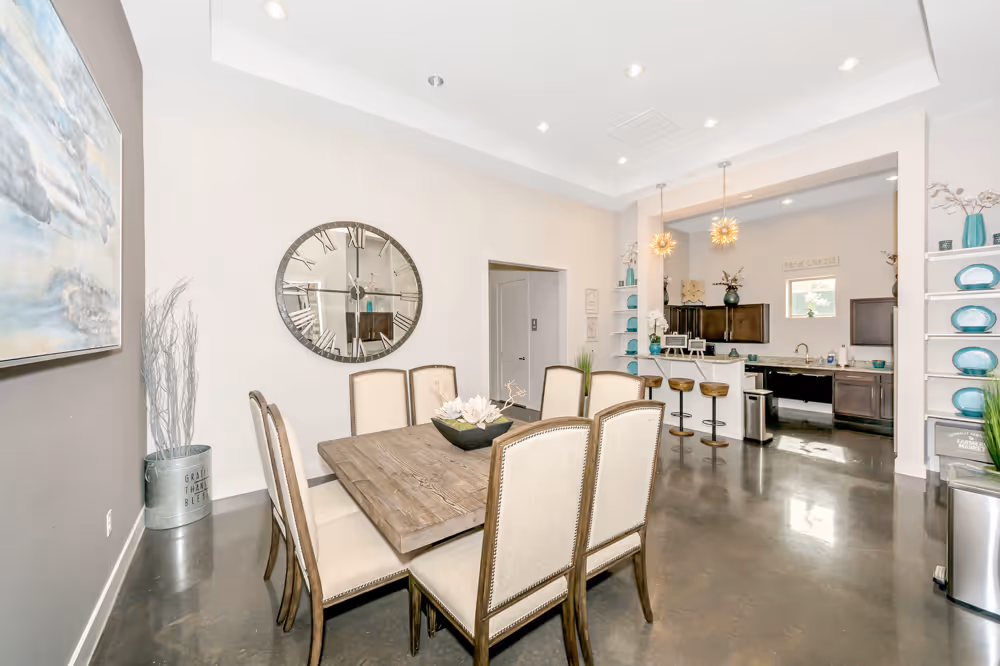 clubhouse dining area