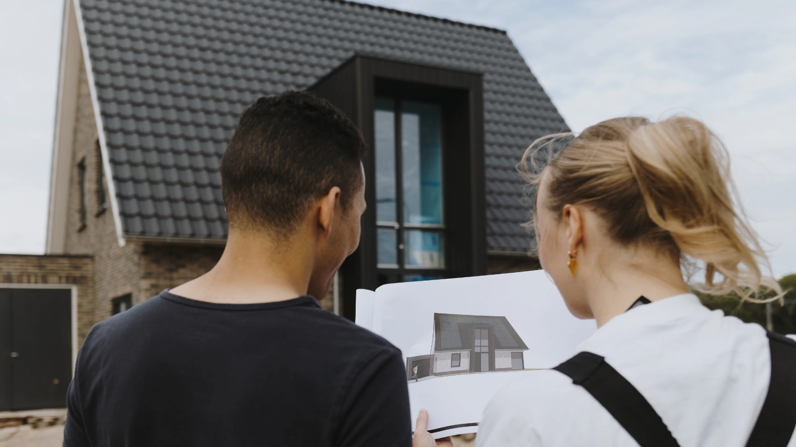 Vooraanzicht van een witte WinWin woning