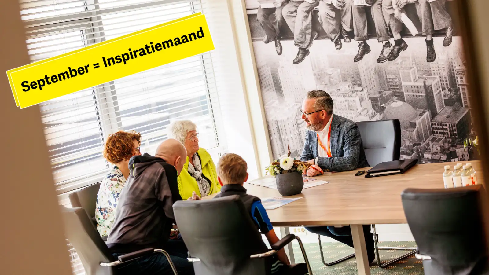 Persoonlijk gesprek tussen adviseur en opdrachtgevers