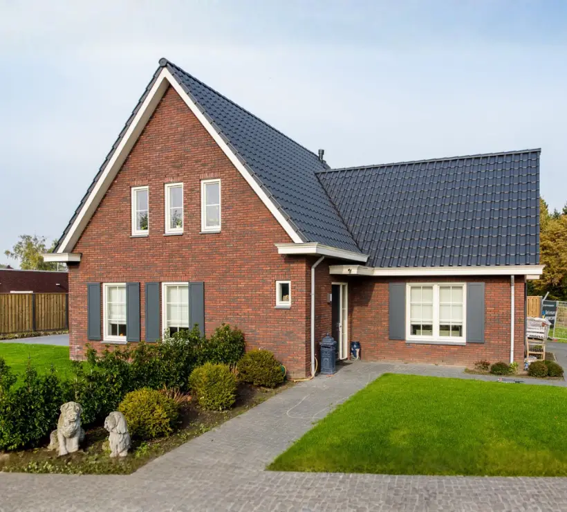 Eigentijdse gezinswoning met aanbouw