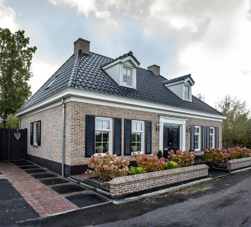 Een vrijstaande notariswoning met klassieke bouwstijl