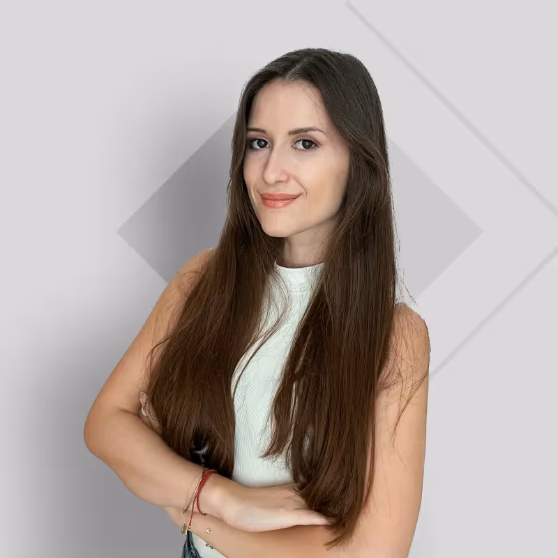 Professional pucture of Stefani Lazarova
