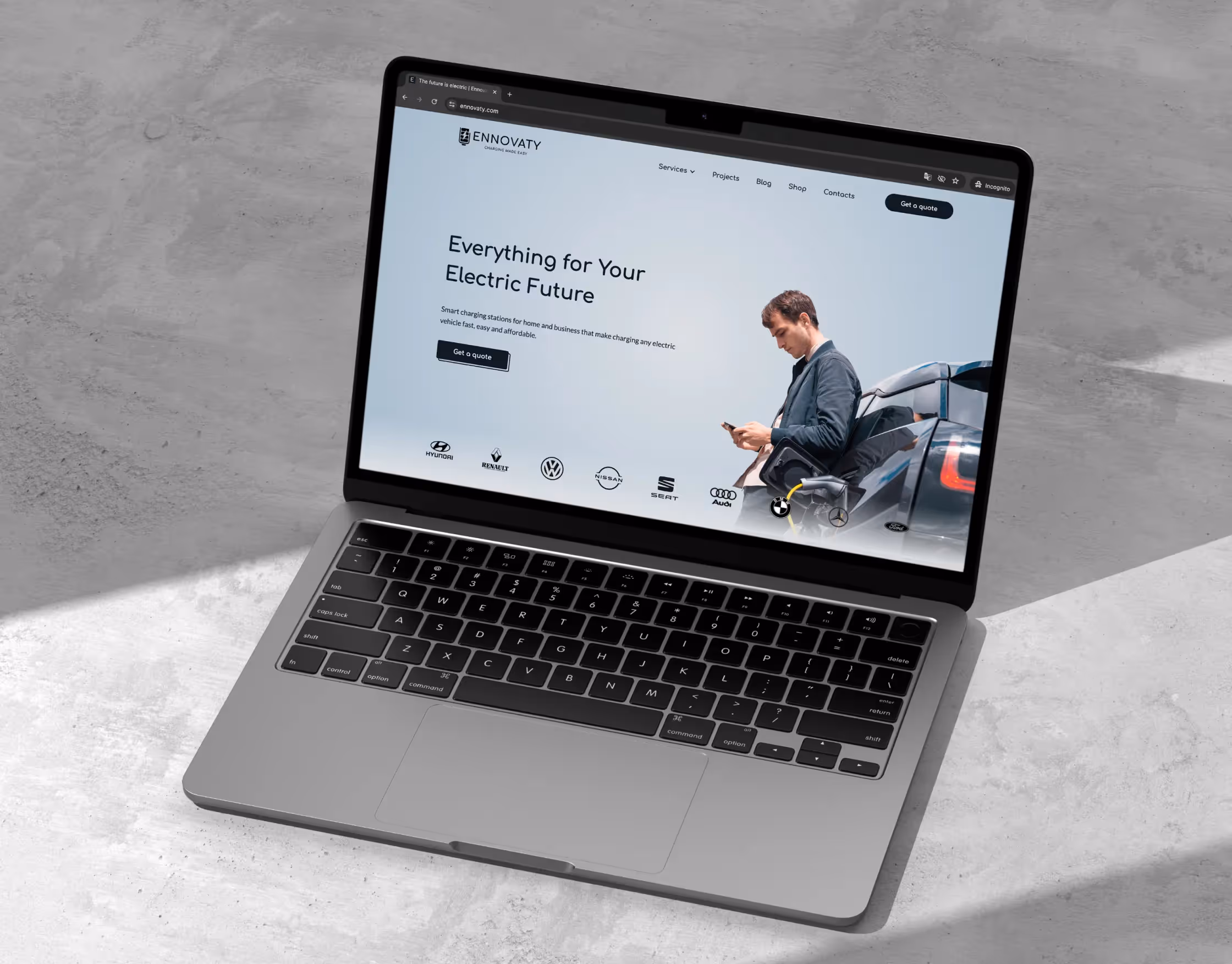 Ennovaty website overview on desktop and mobile