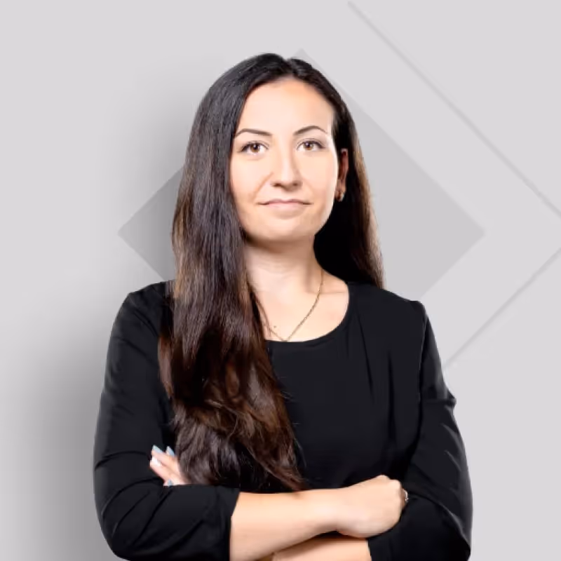 Photo of Silvia Georgieva with crossed arms