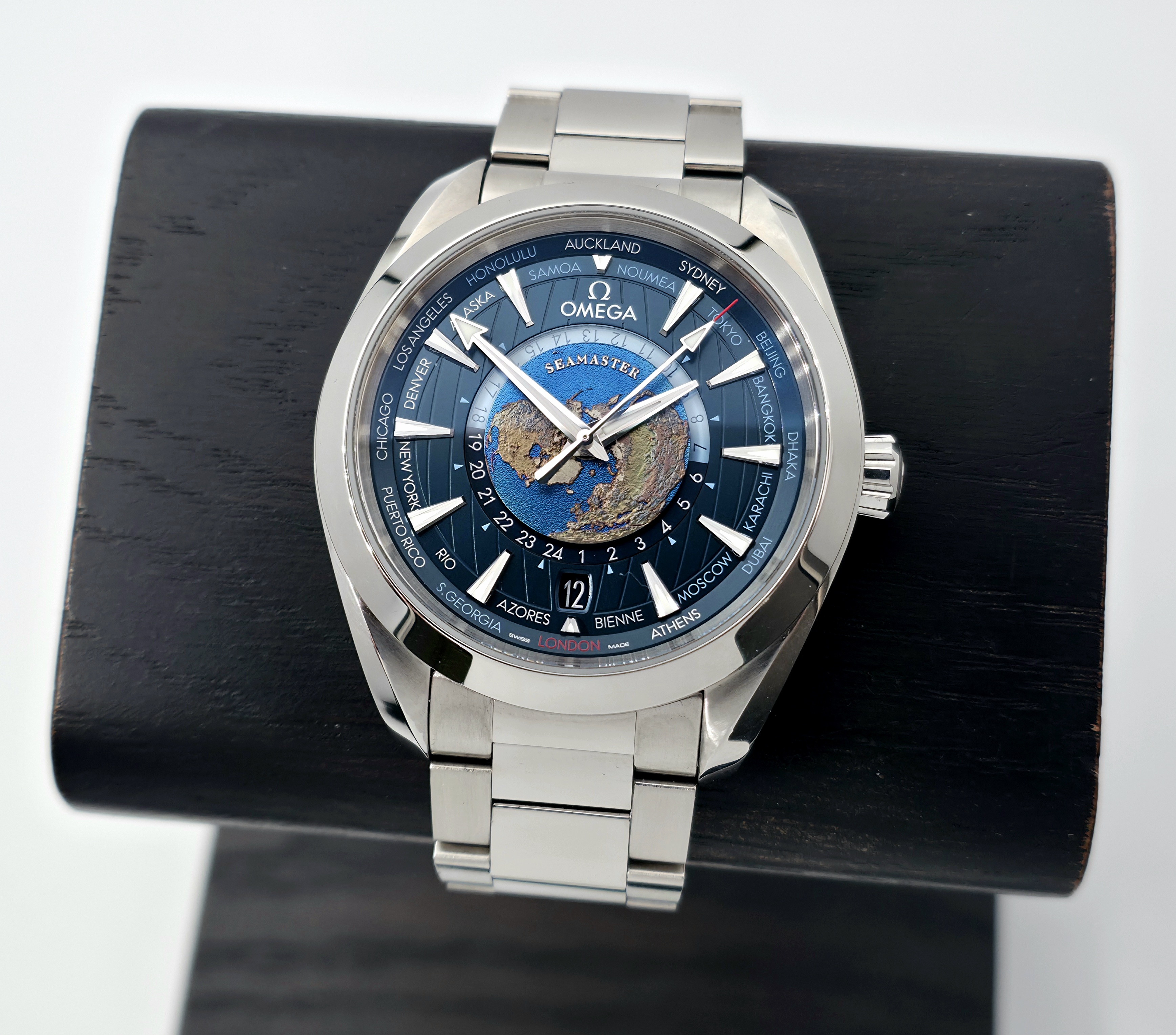 Omega Seamaster Aqua Terra GMT Worldtimer 43mm (06/2023)