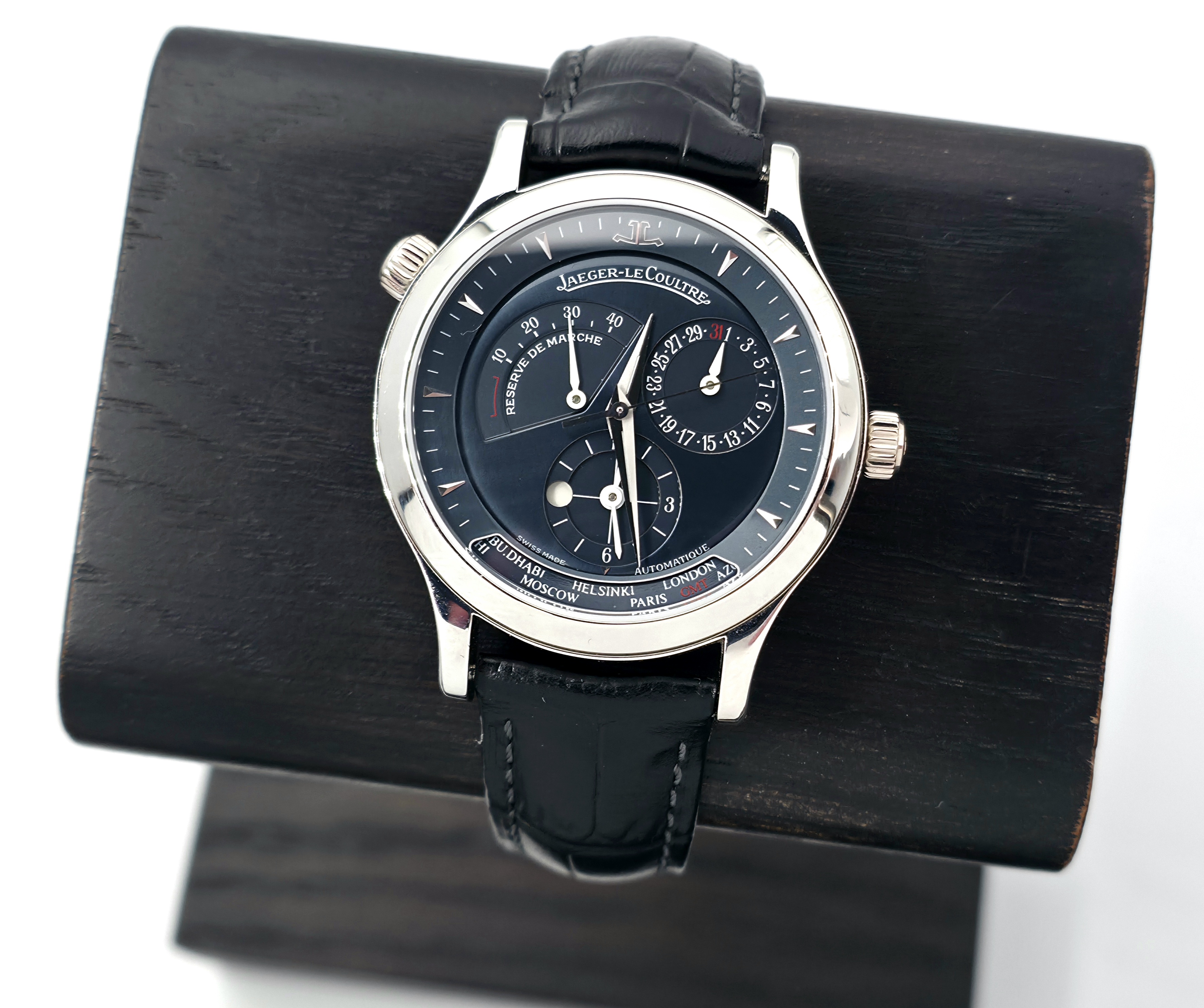 Jaeger-LeCoultre Master Geographic 38mm Platinum Limited Edition (250kpl)