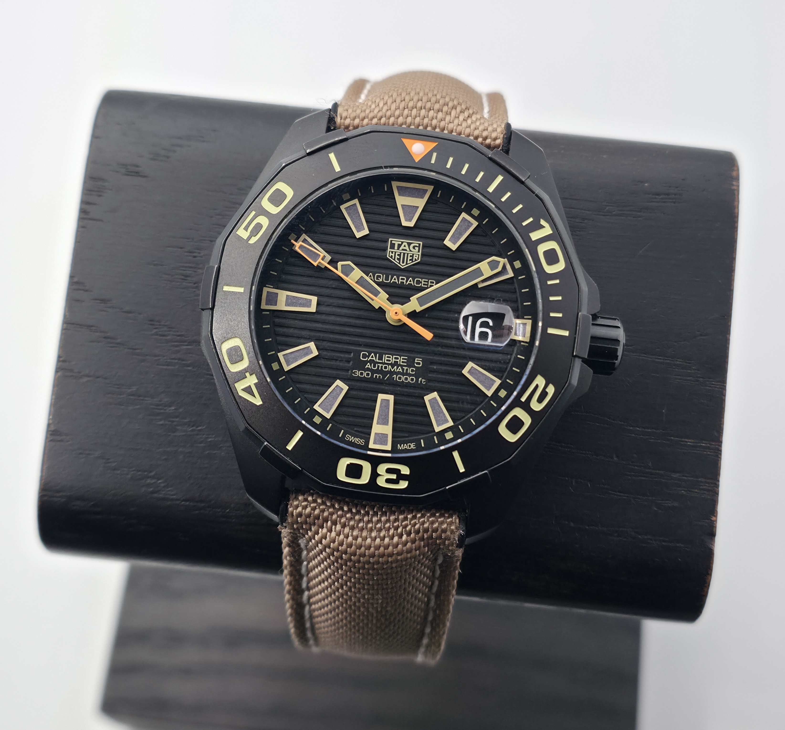 TAG Heuer Aquaracer Special Edition 43mm (12/2020)