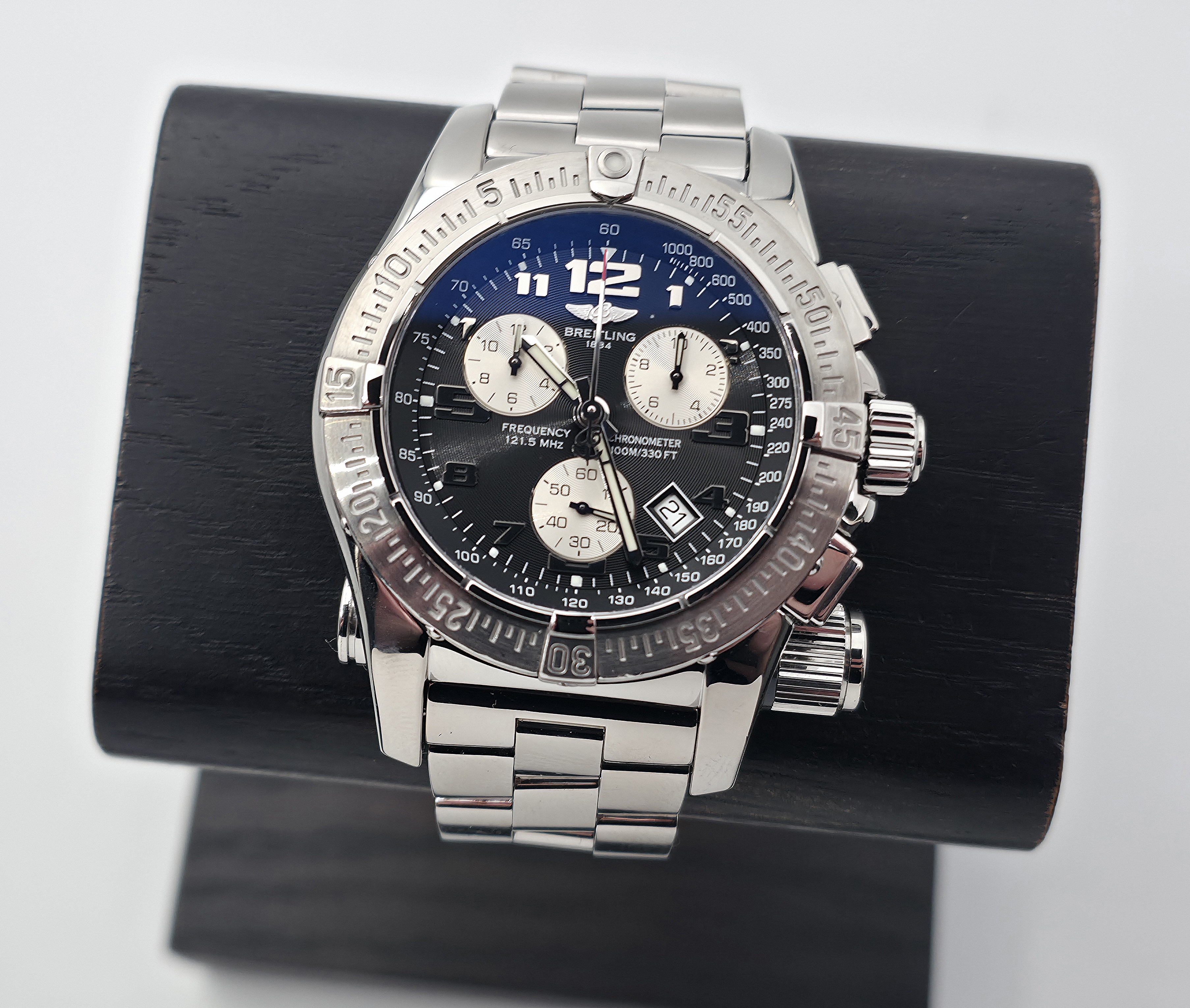 Breitling Emergency Chronograph 45mm Black (04/2009)