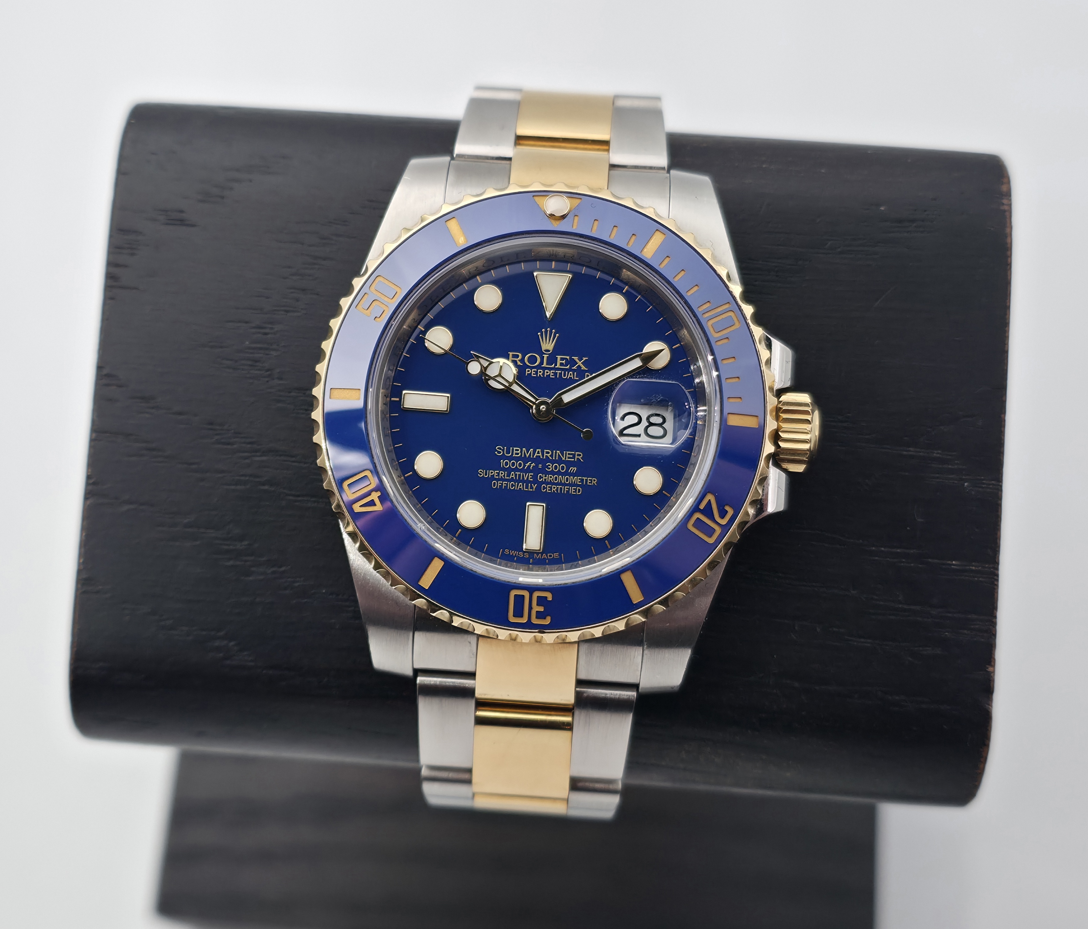 Rolex Submariner Date 40mm Steel/Gold “Flat Blue” (07/2012)
