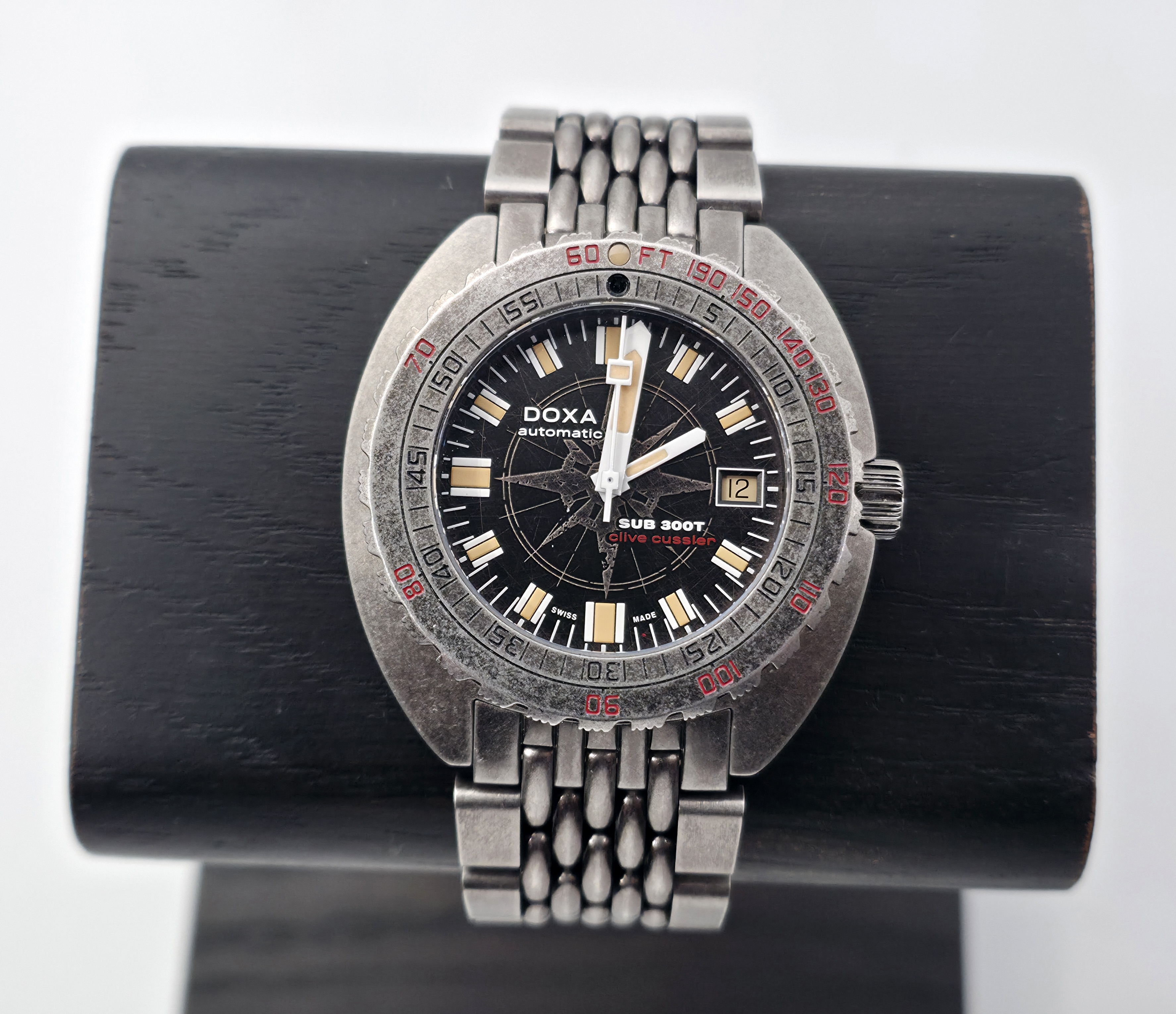 Doxa SUB 300T Sharkhunter Clive Cussler (07/2024)