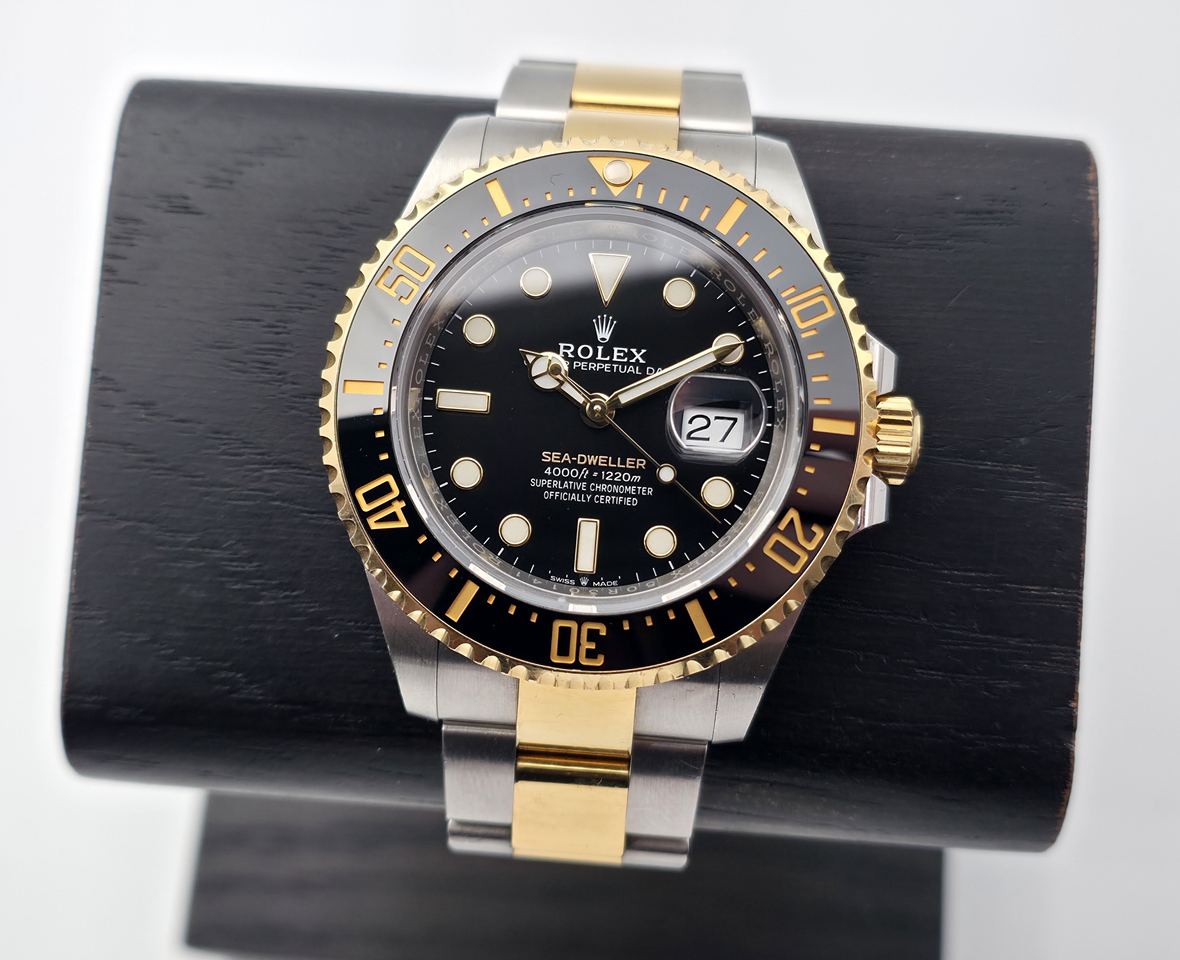 Rolex Sea-Dweller 43mm Steel/Gold (06/2019)