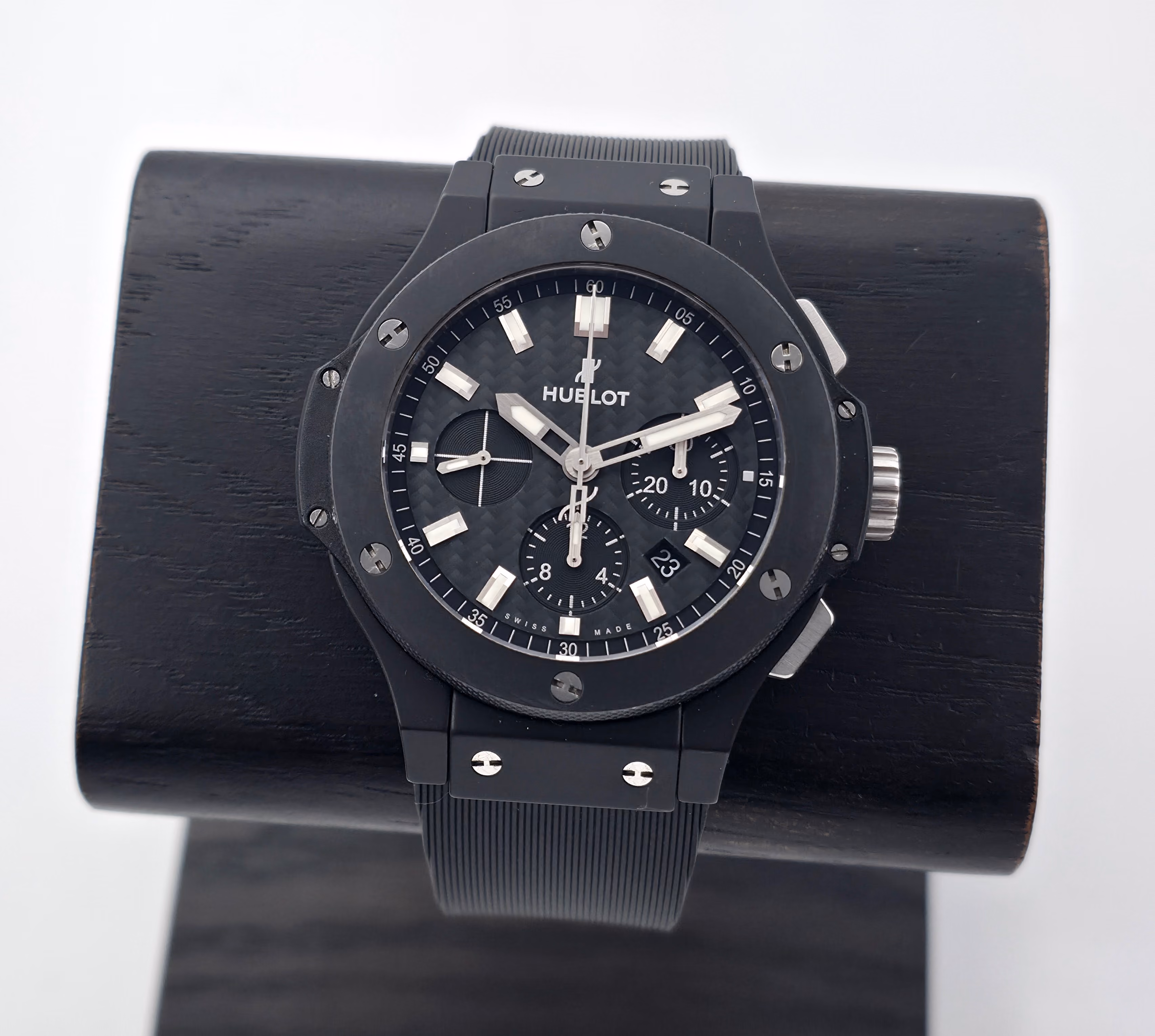 Hublot Big Bang Black Magic Carbon Fiber 44mm