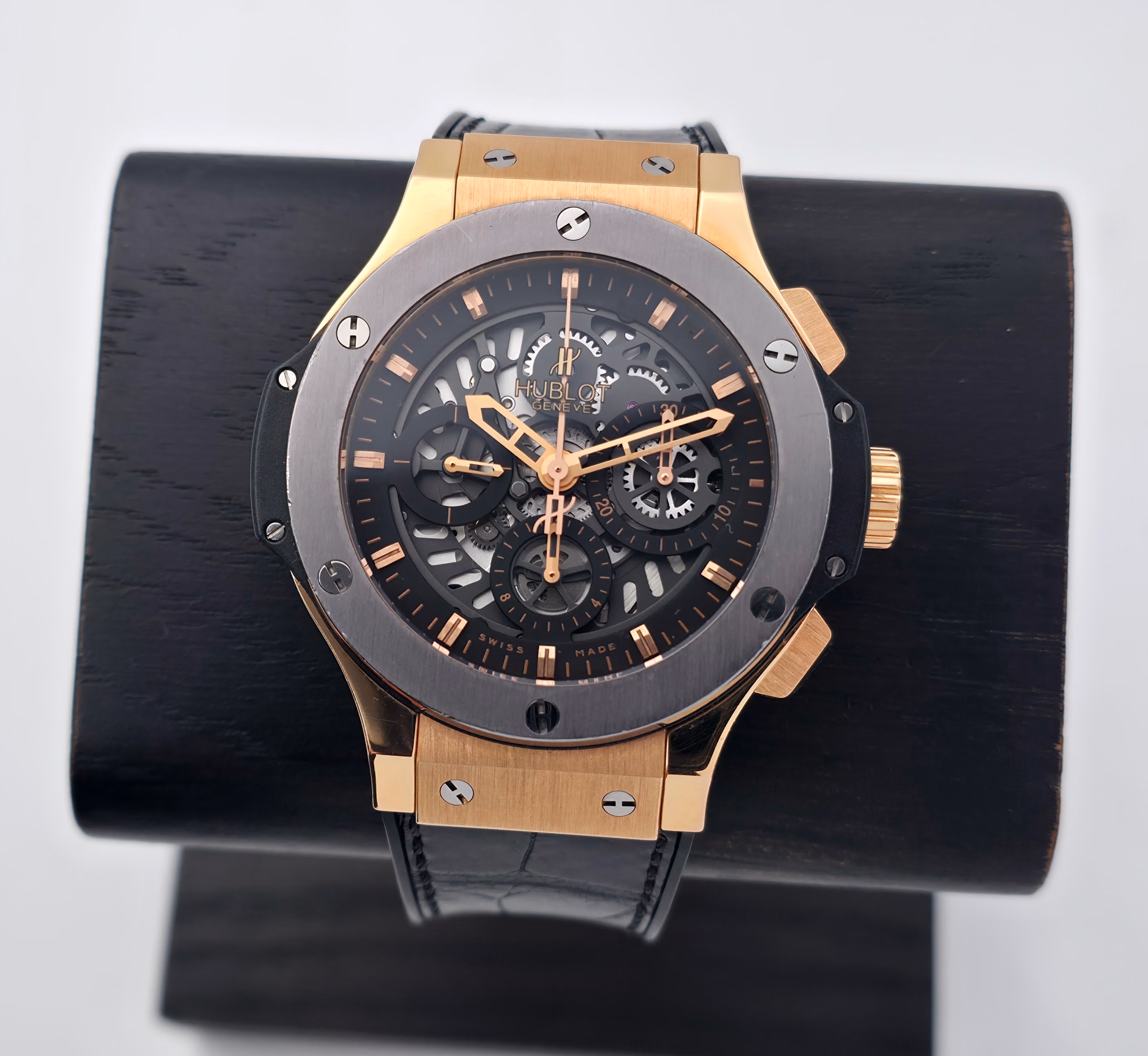 Hublot Big Bang Aero Bang 44mm 18k Limited Edition 500* (11/2015)
