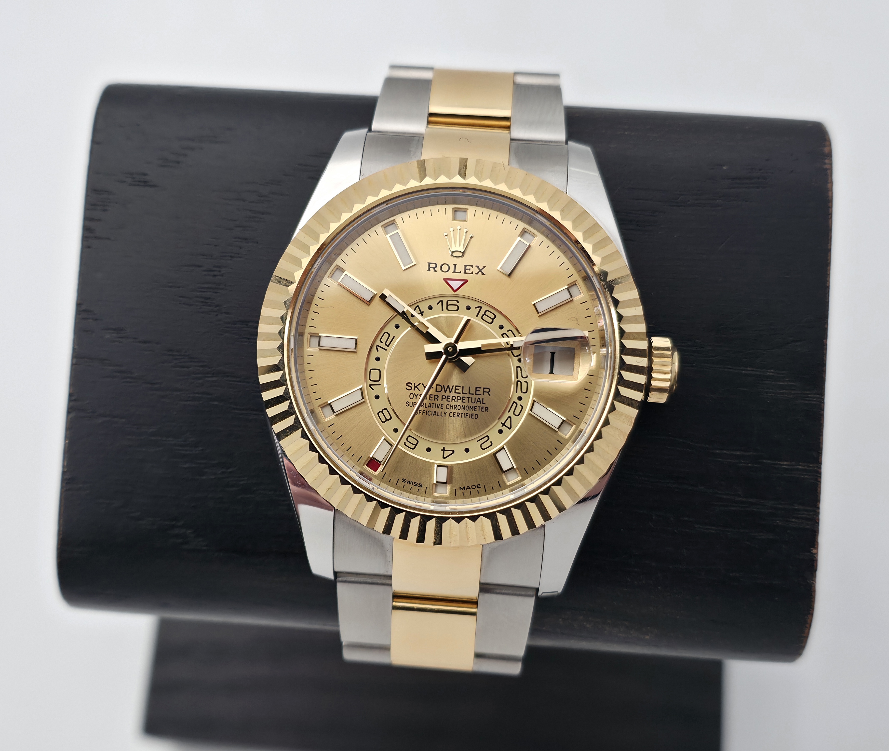 Rolex Sky-Dweller Steel/Gold 42mm (12/2022)
