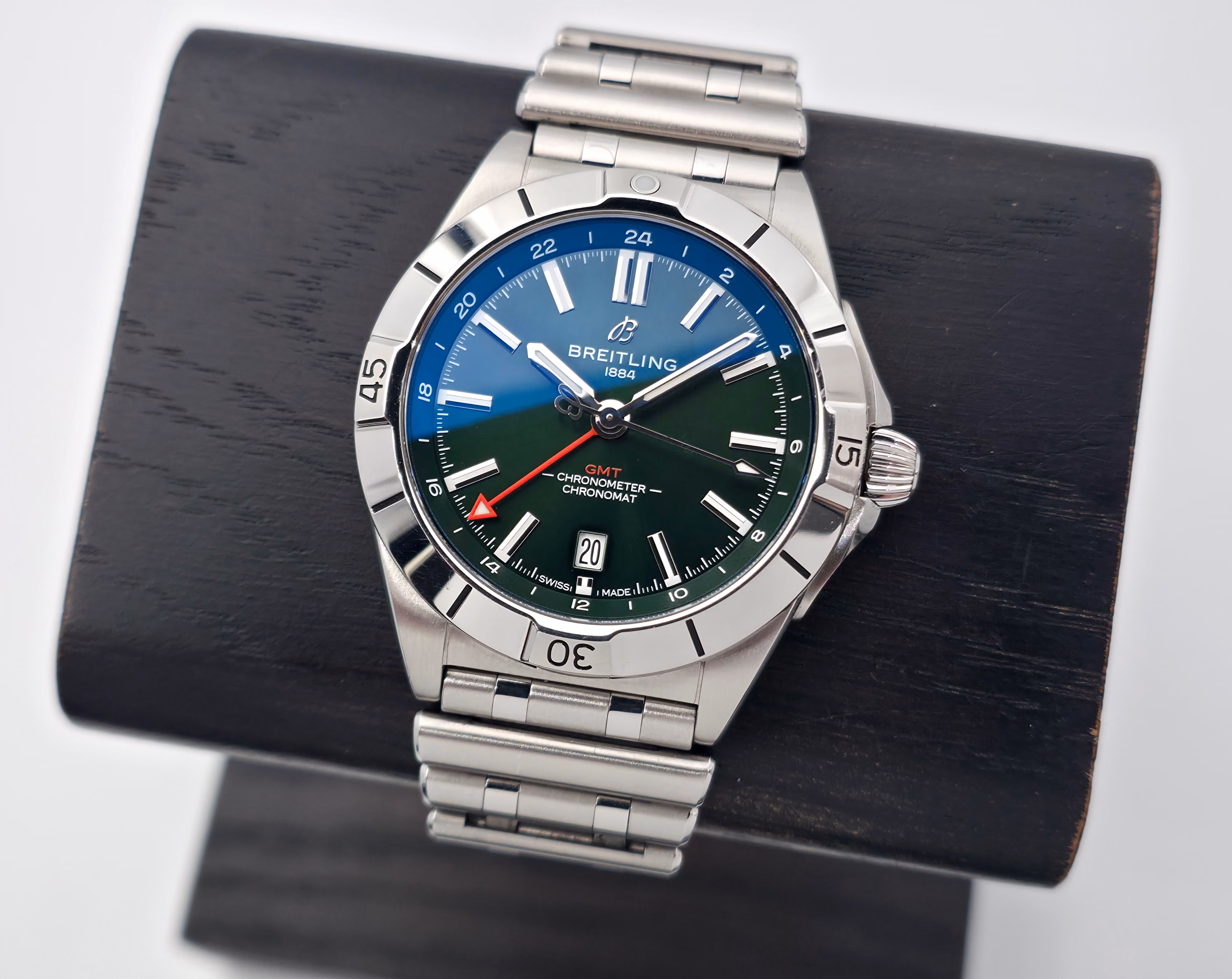 Breitling Chronomat GMT 40mm Green (09/2024)