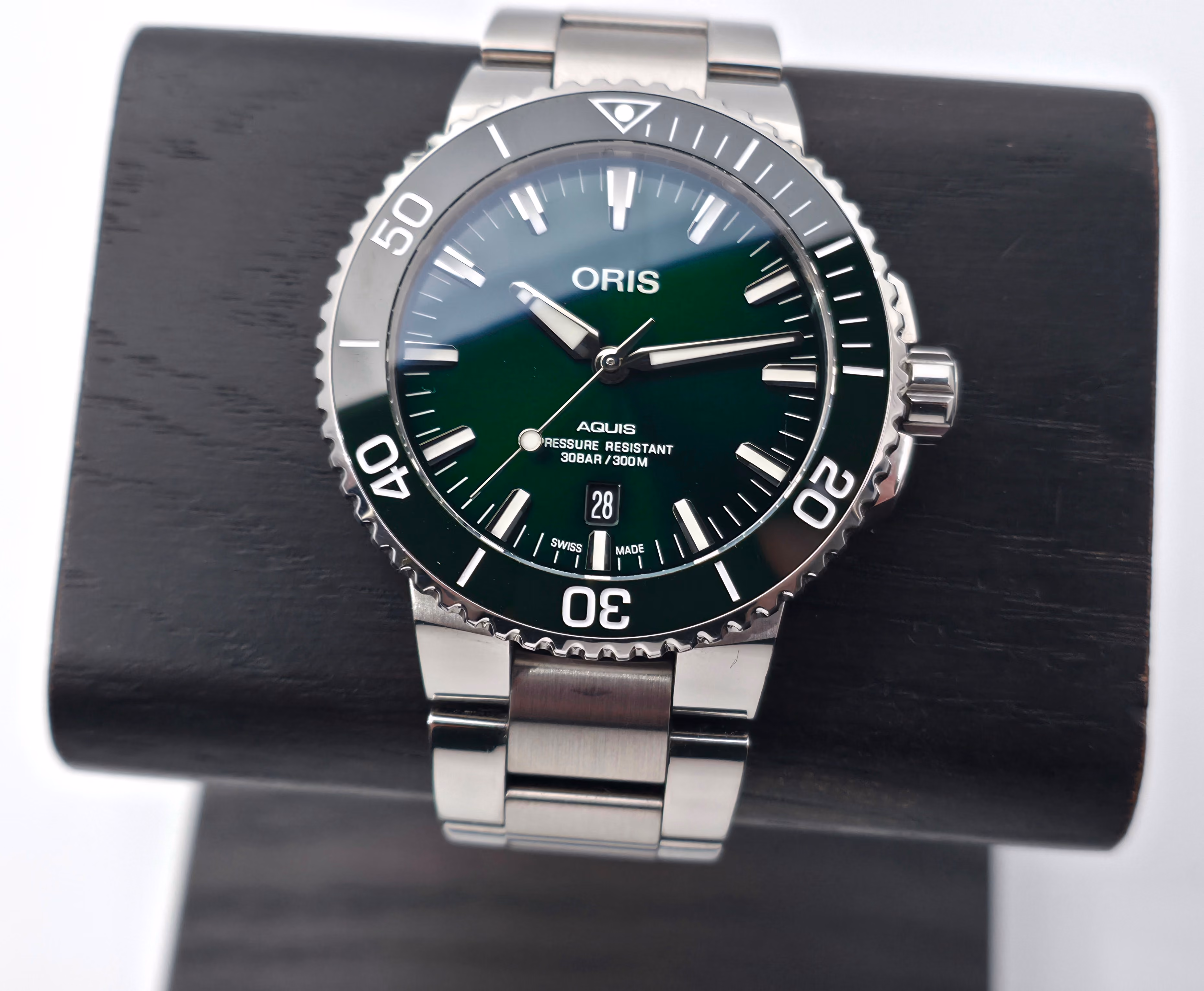 Oris Aquis 43.5mm Green "Hulk" (06/2022)