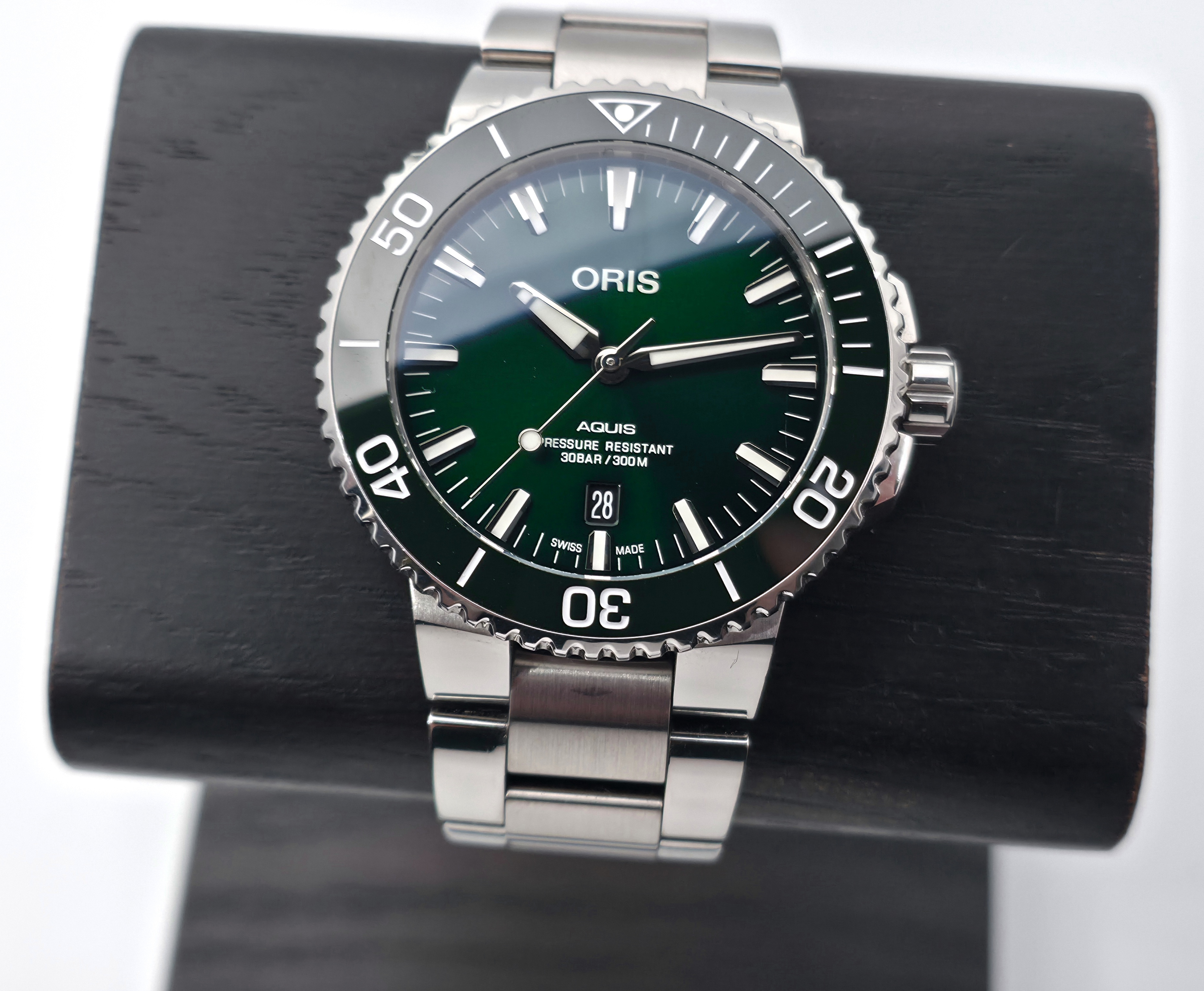 Oris Aquis 43.5mm Green "Hulk" (06/2022)