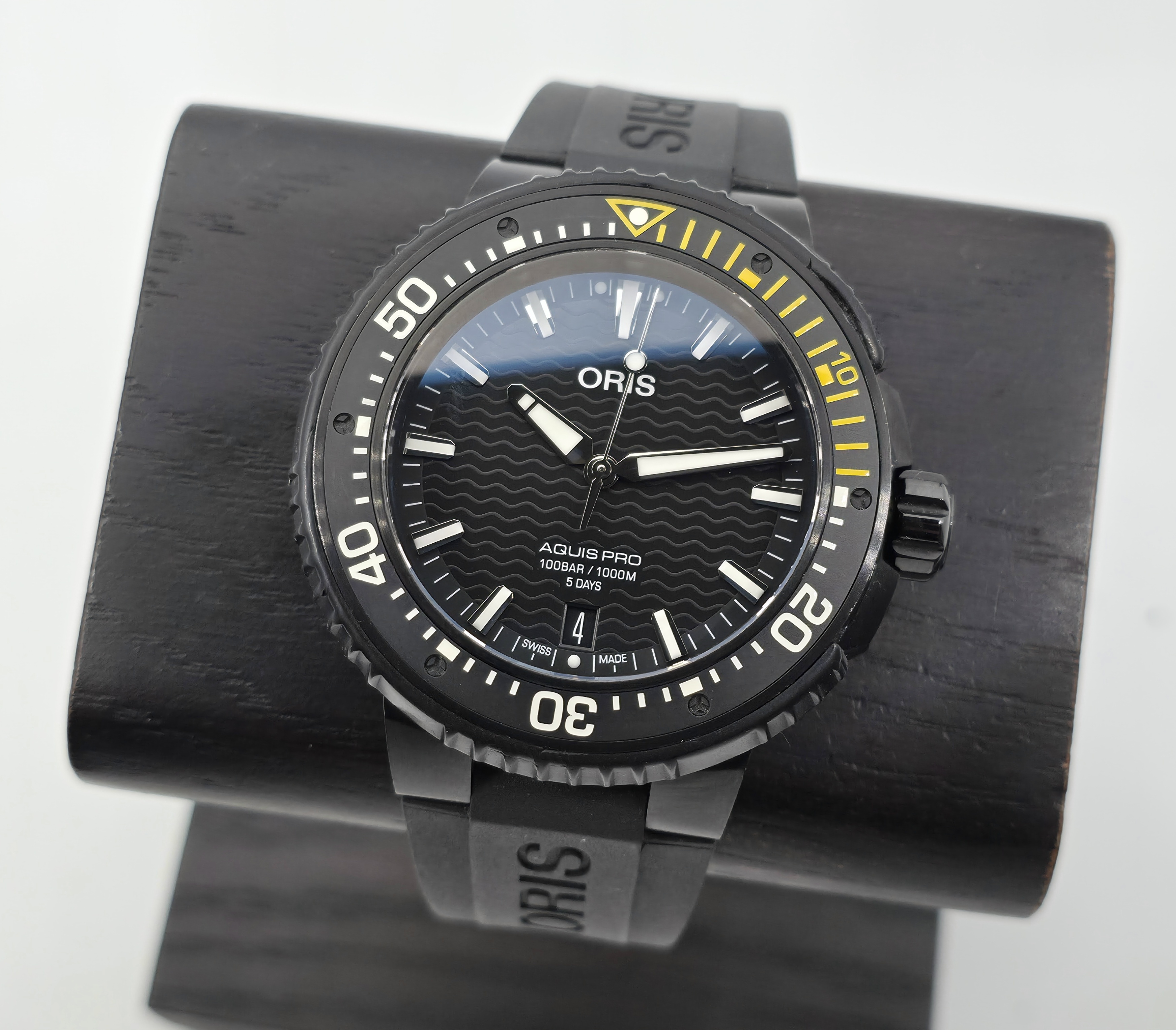 Oris AquisPro Date Cal 400 49.5mm (05/2021, 10v Takuu)