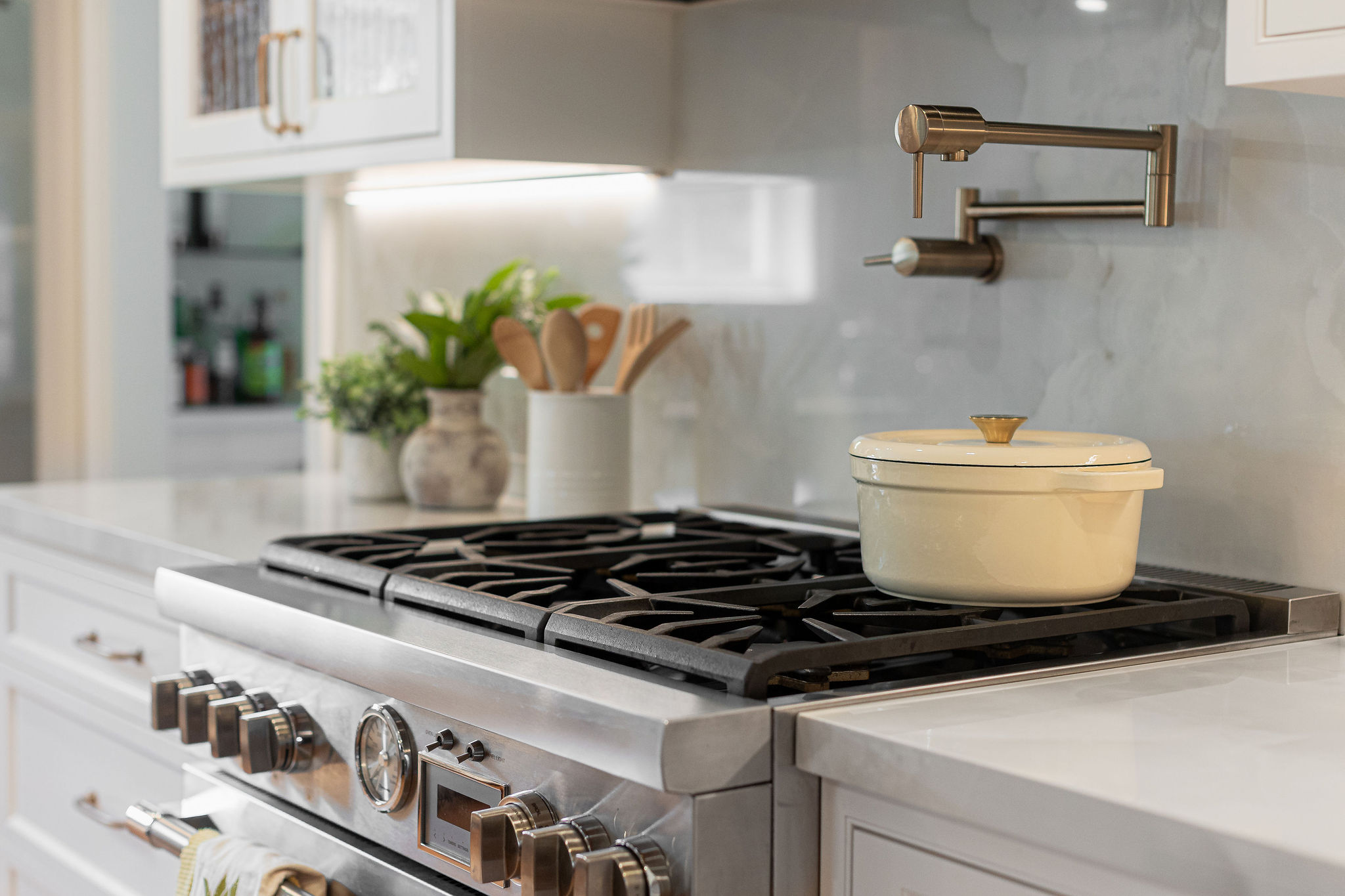 Trends in Smart Home Appliances: Embracing Technology and Eco-Friendly Innovations