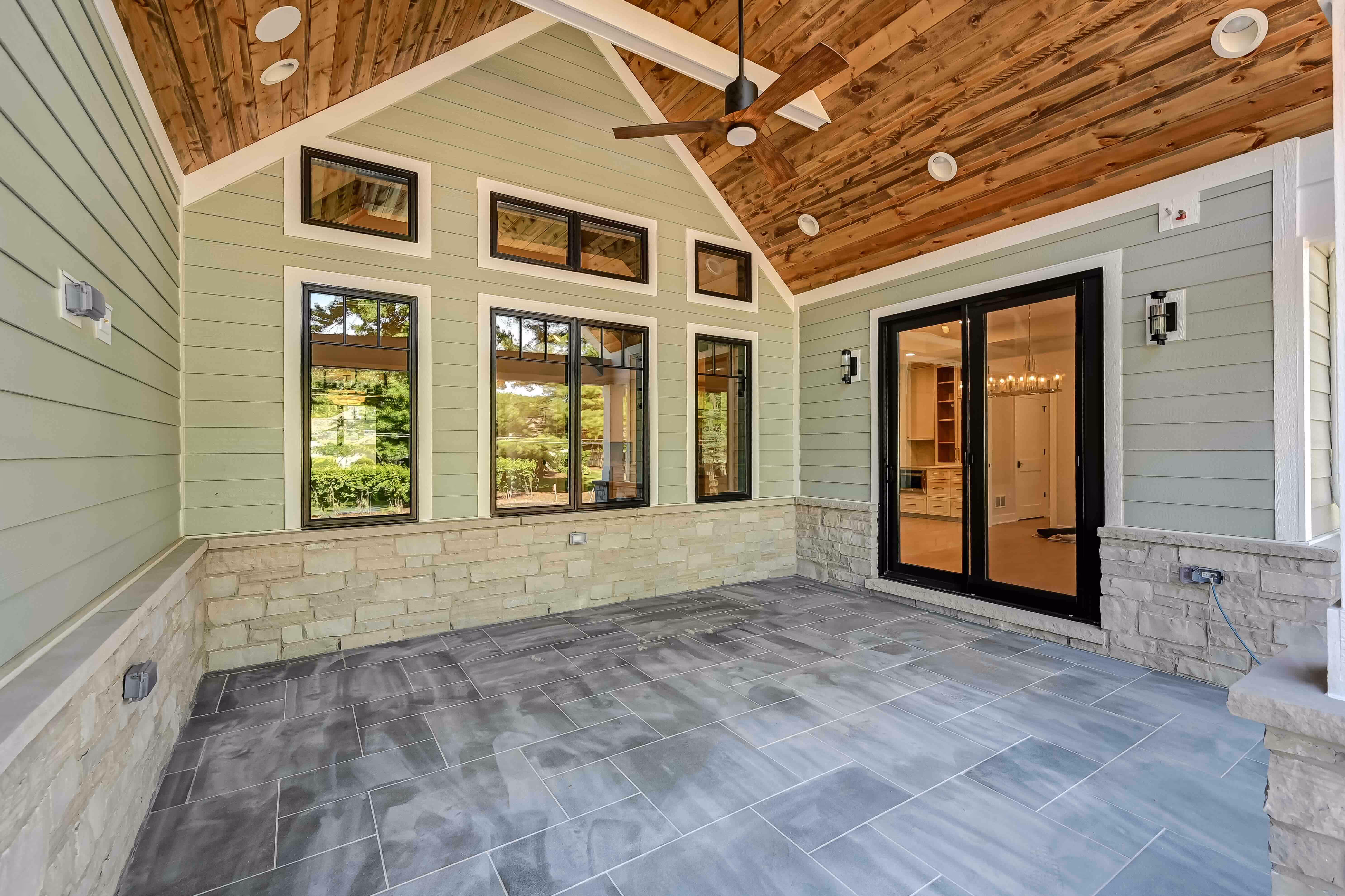 la-grange-highlands-custom-home-5
