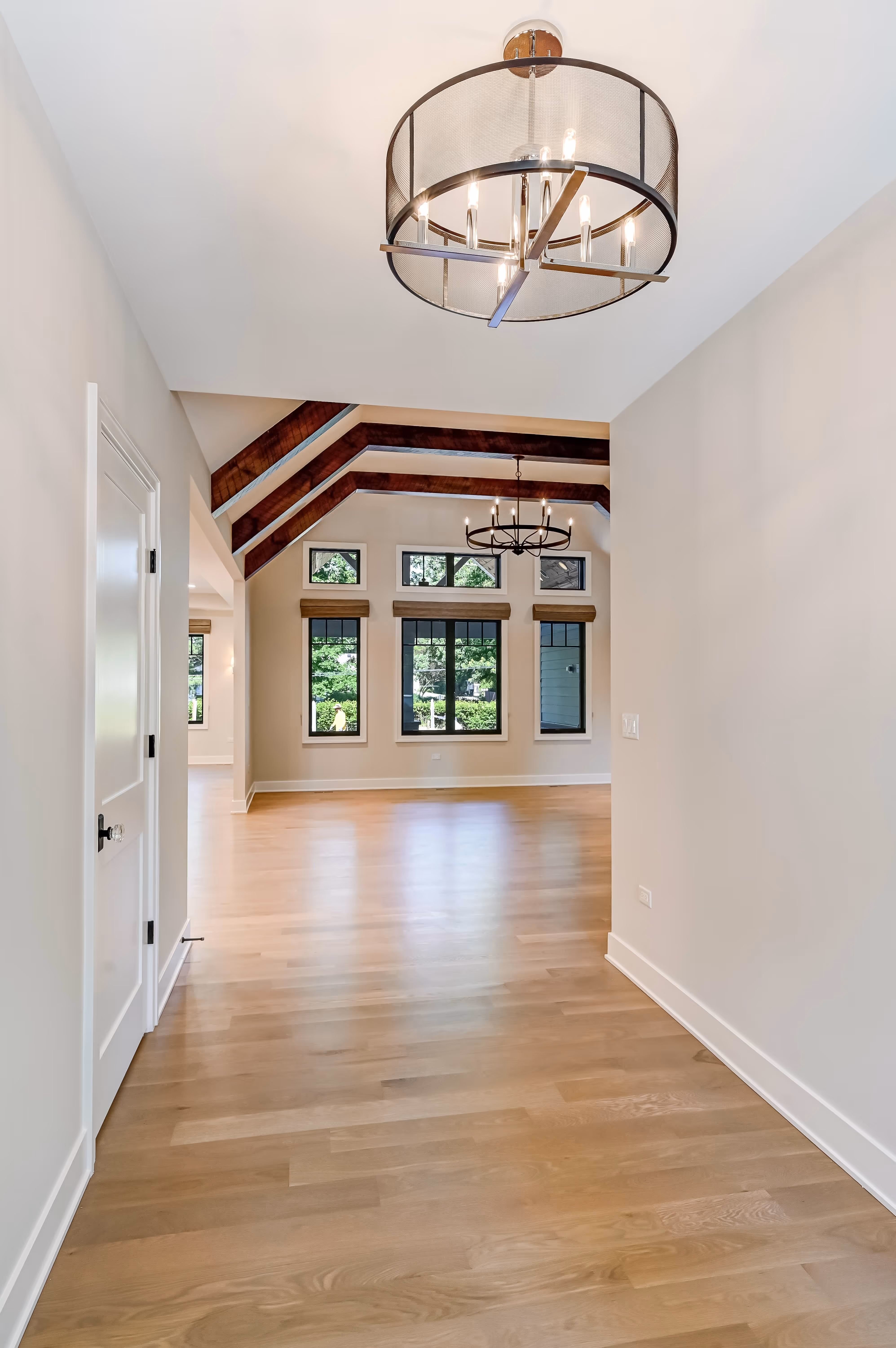 la-grange-highlands-custom-home-8
