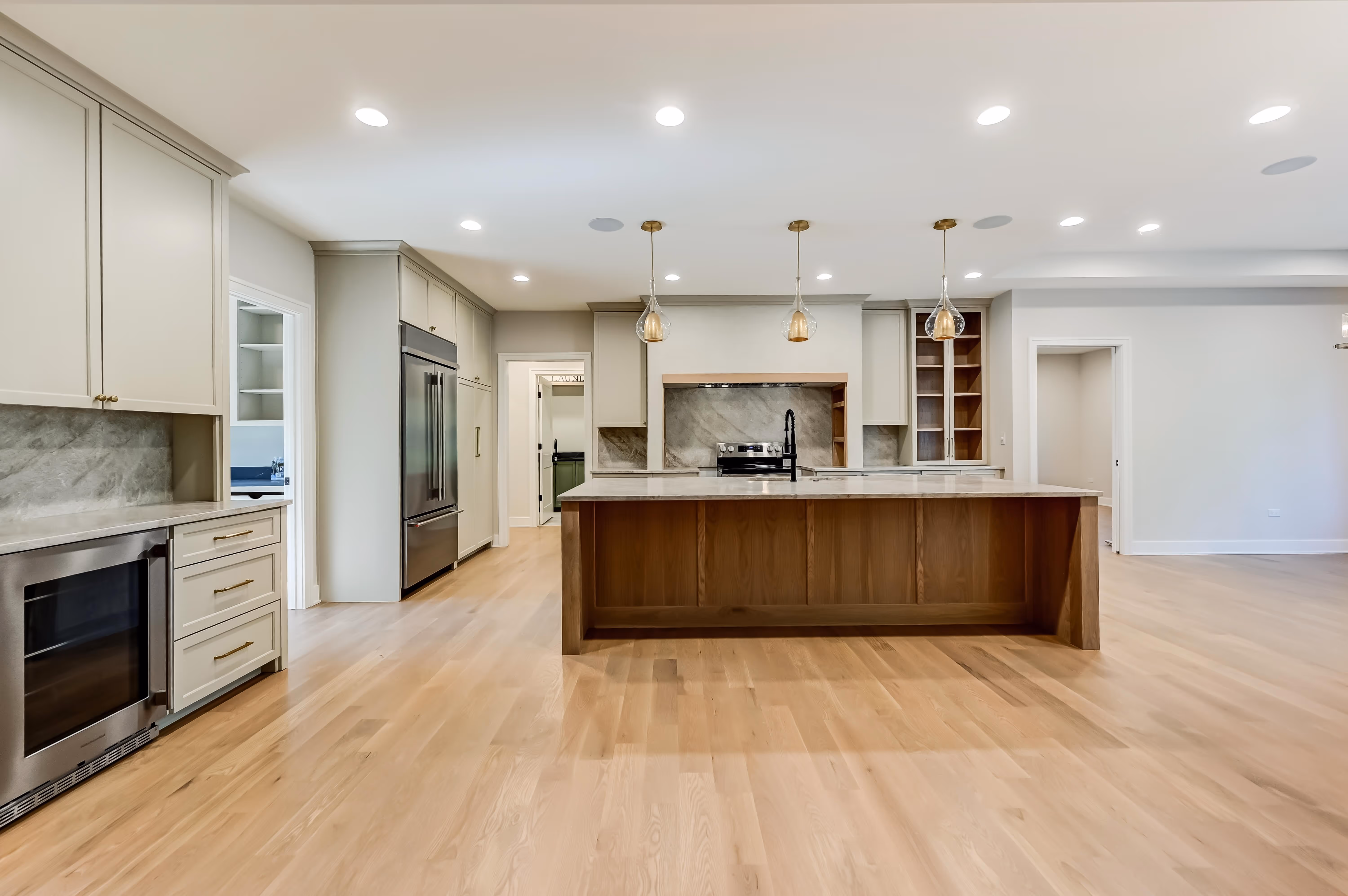 la-grange-highlands-custom-home-13
