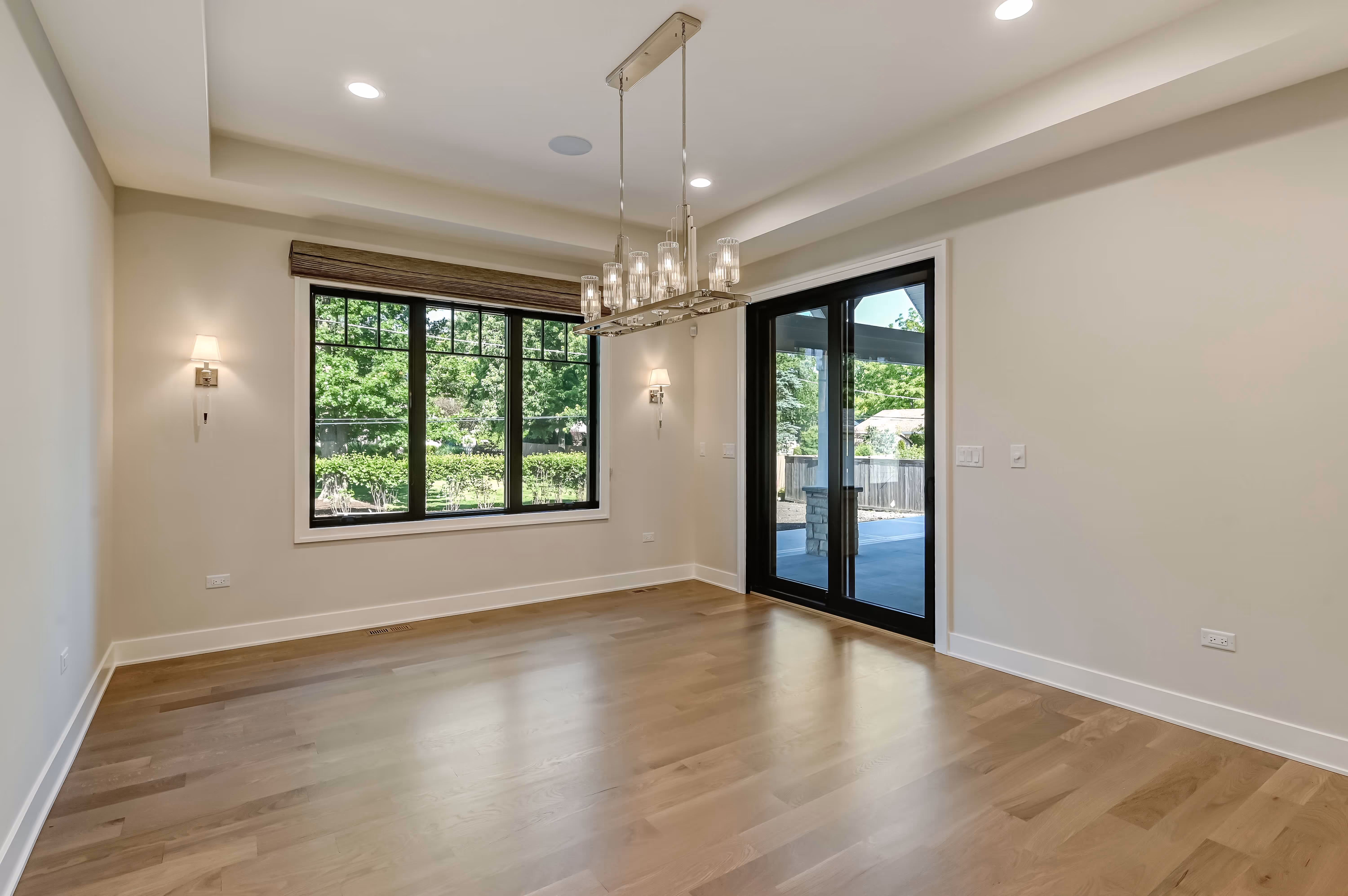 la-grange-highlands-custom-home-16