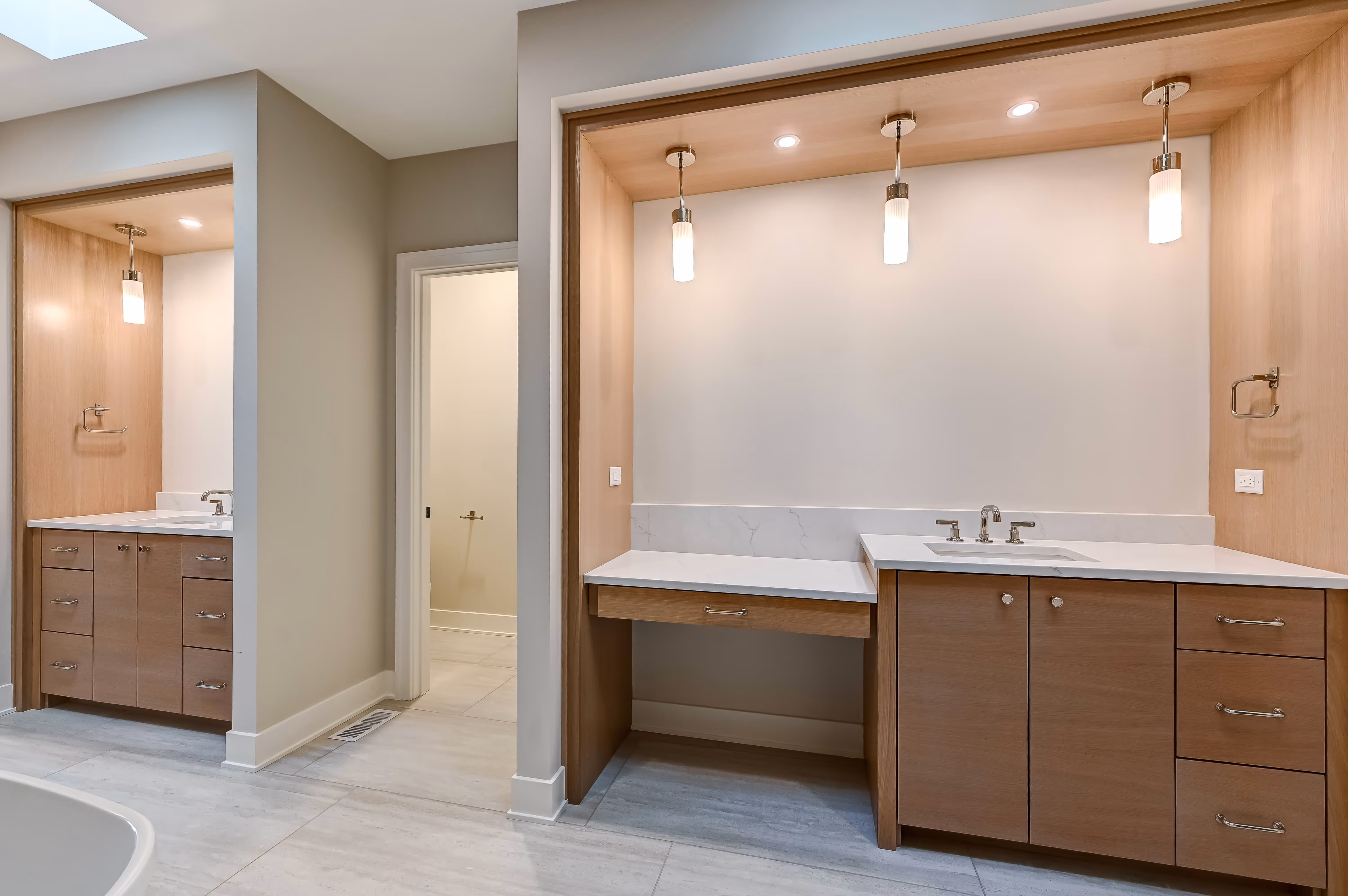 la-grange-highlands-custom-home-35