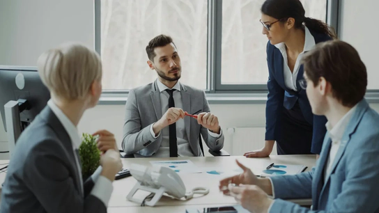 Strategic meeting between executives and investors, illustrating a structured approach to growth and long-term value creation.
