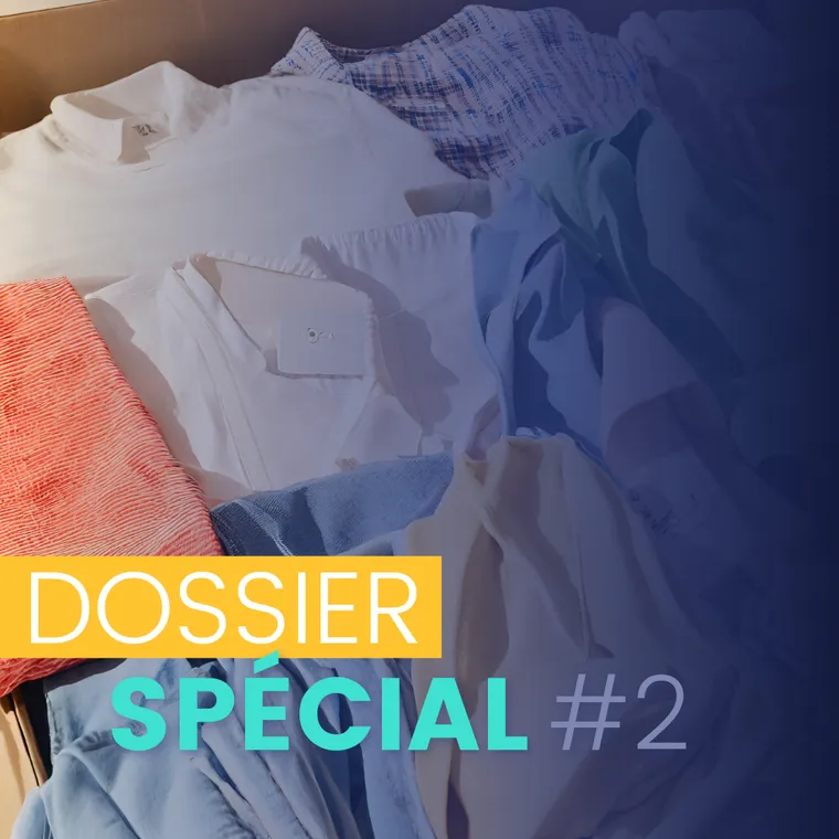 Dossier spécial #2 chemises colorées pliées