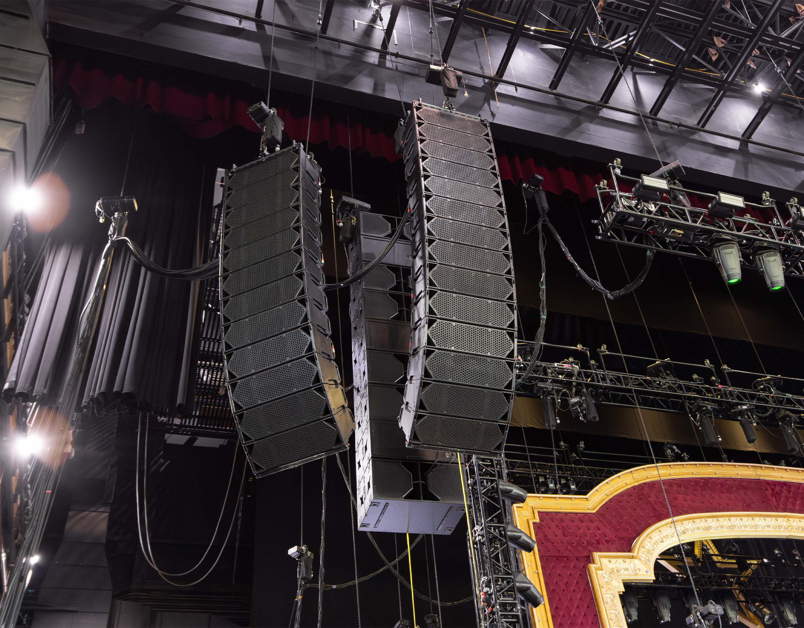 2 hangs of CO12 with a hang of CP218 behind it for Halsey