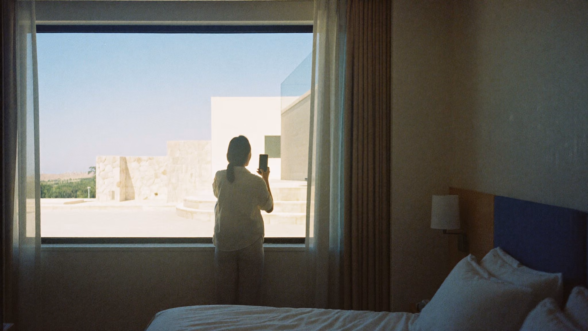 The Two Minute Check Before You Book a Hotel