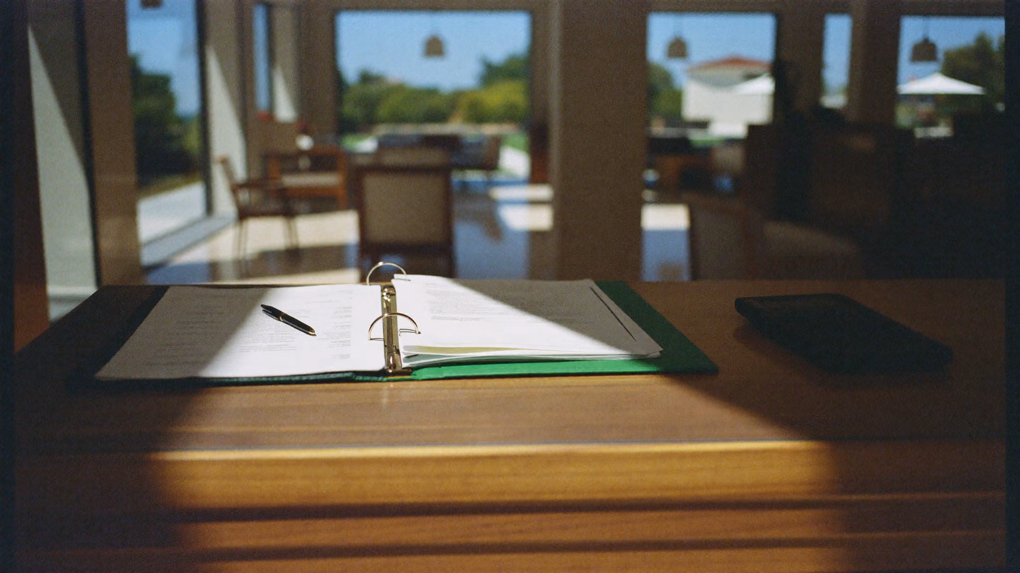 How Much Commission Booking and Expedia Charge Hotels