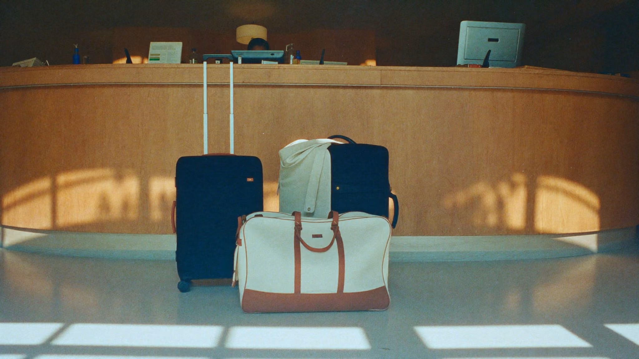 Calling a Hotel to Book: What to Say, Word for Word