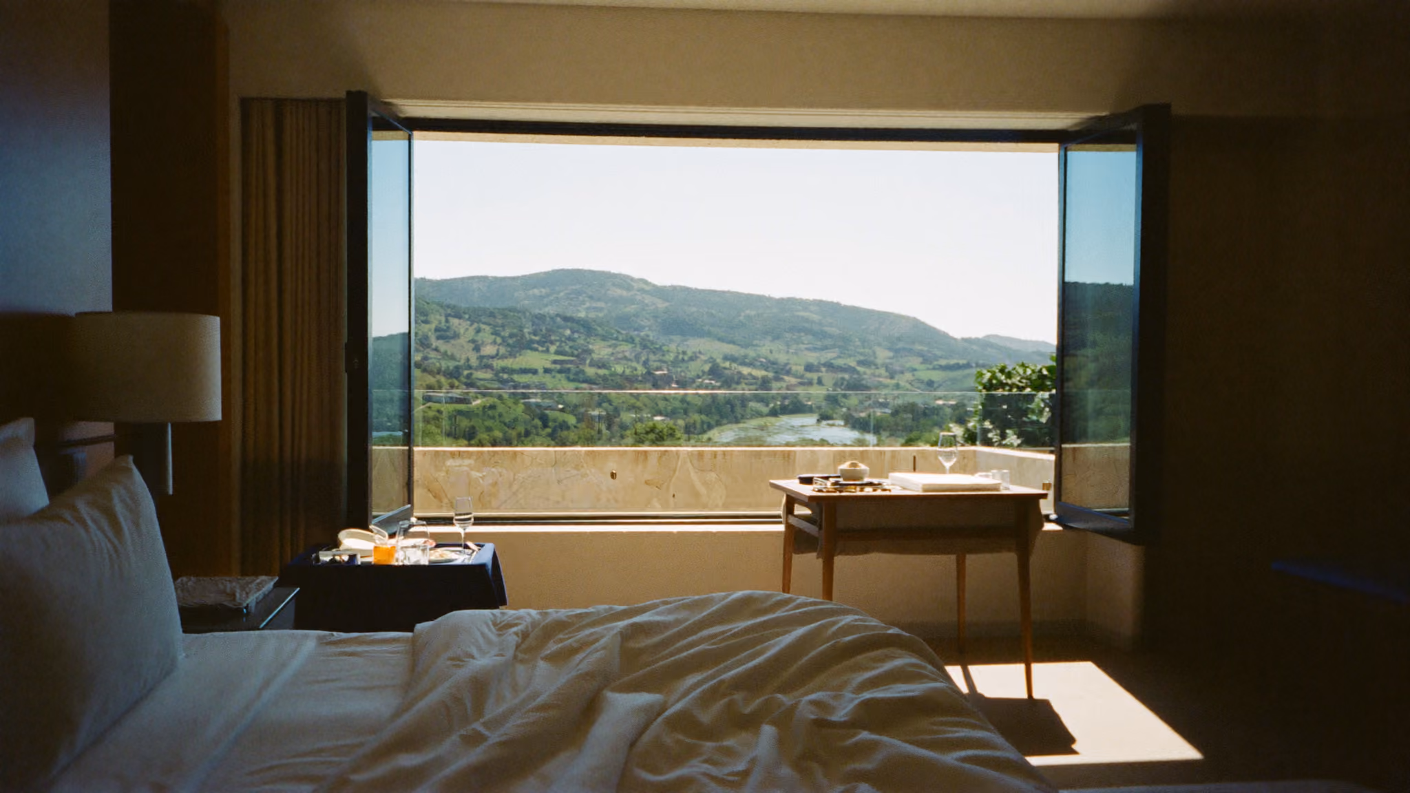 How to Ask for a Room Upgrade Without Being Annoying