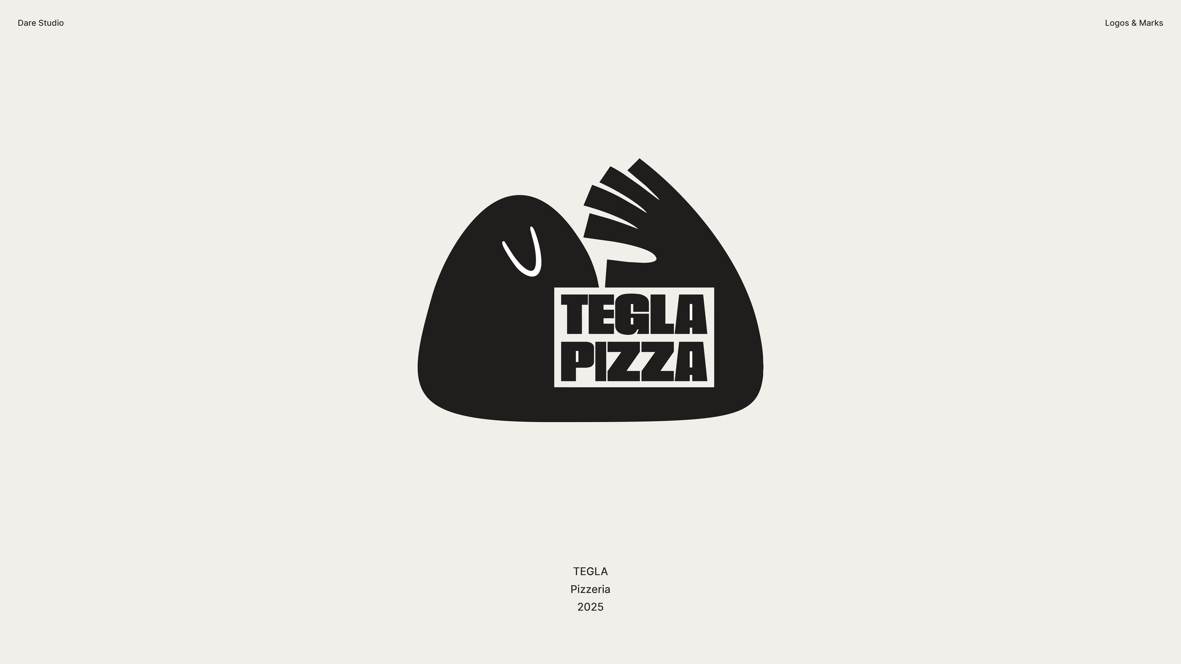 Tegla Pizza logó, pizzázó