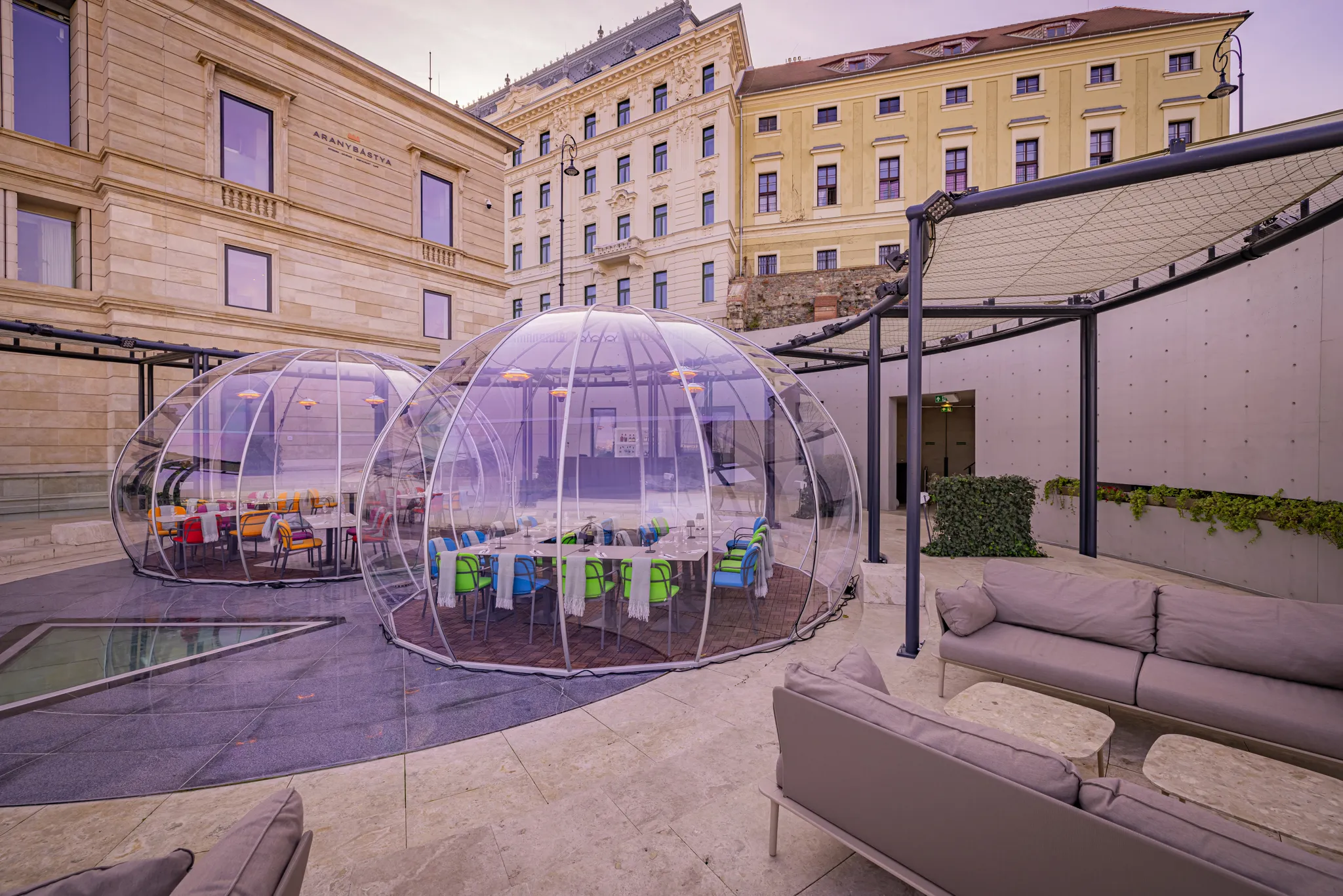 The Lónyay-Hatvany Villa, home to the Aranybastya Restaurant, boasts a rich history, stunning appearance, and panoramic views, making it a truly exceptional event venue.