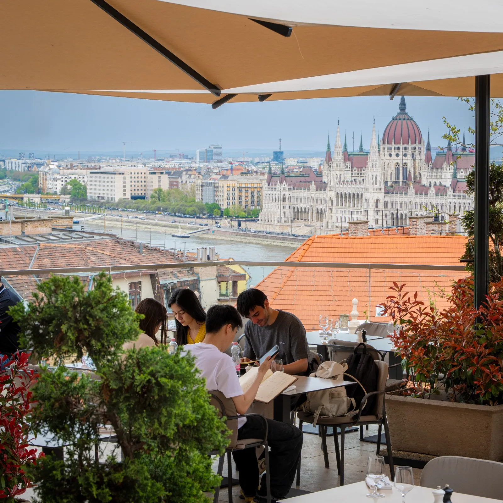 Aranybástya restaurant, Buda Castle