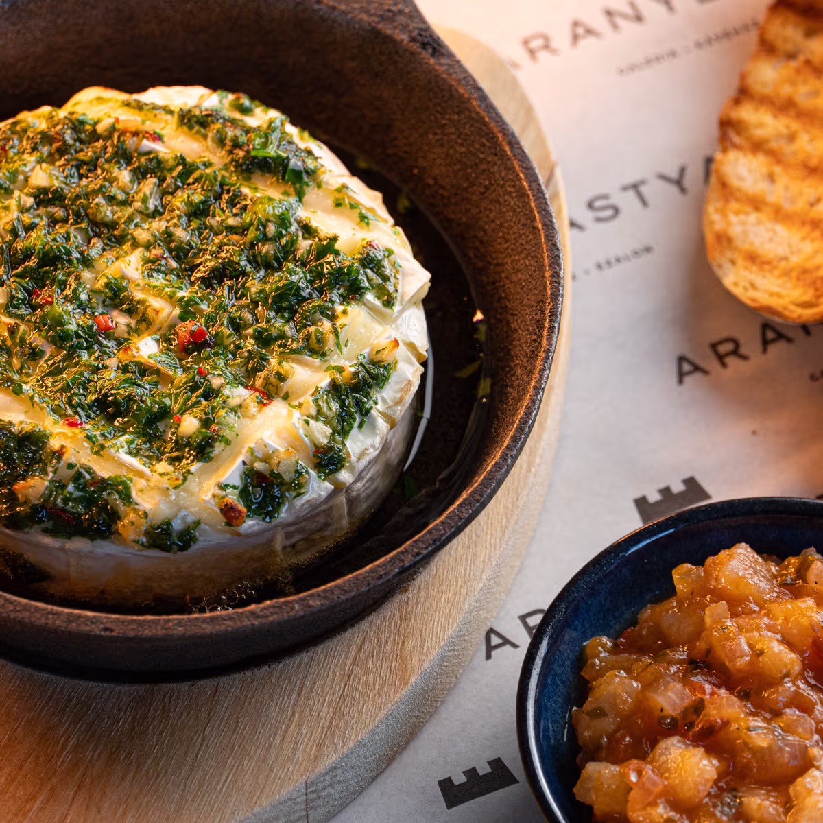 Baked Camembert – Aranybástya Menu, Buda Castle