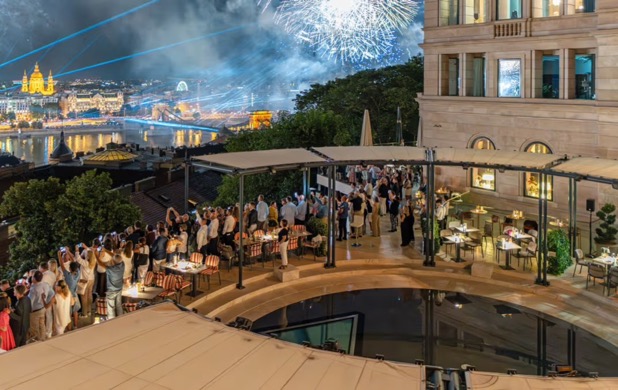 Fireworks on August 20 above Aranybástya of Aranybástya, with guests and a panoramic view of the Danube in the Buda Castle District