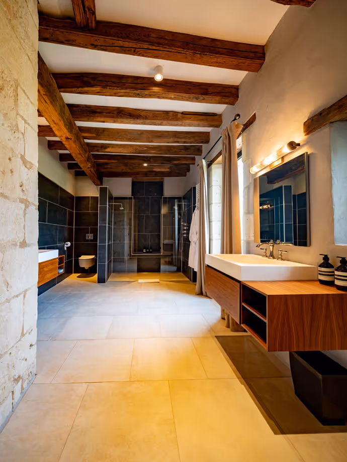 Large private ensuite bathroom