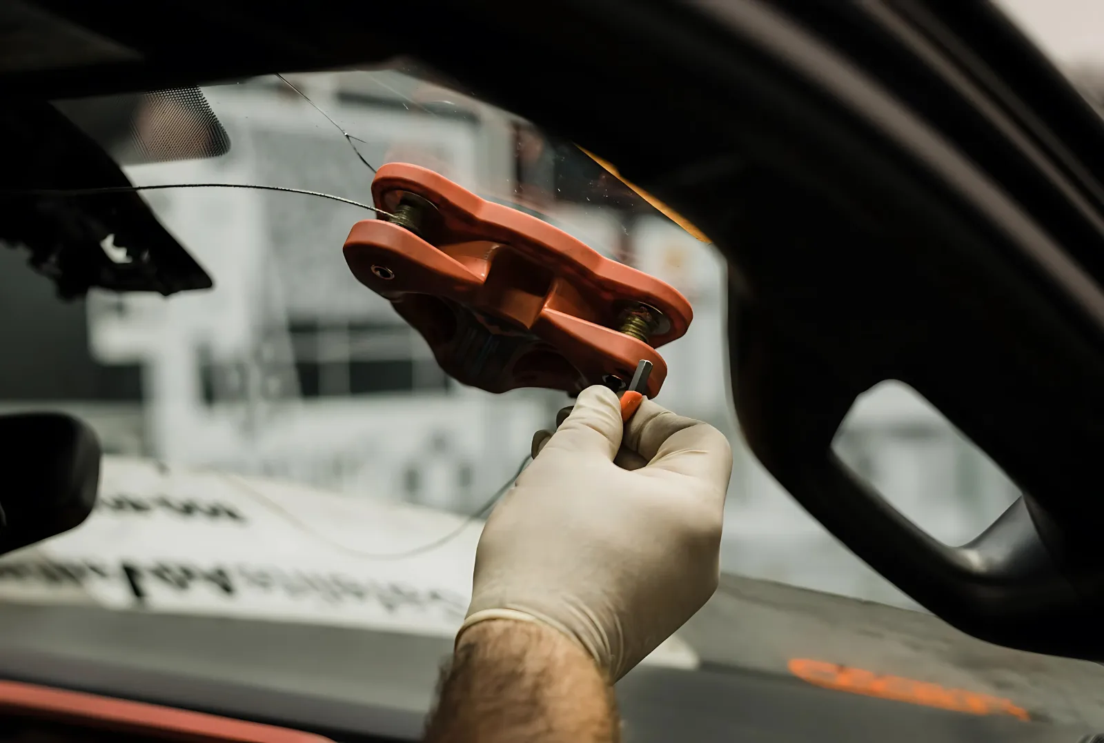 Ready to book your top-rated auto glass service?
