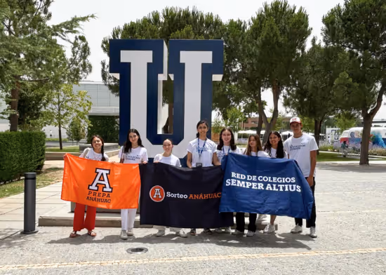 Alumnos de Prepa Anáhuac en la UFV